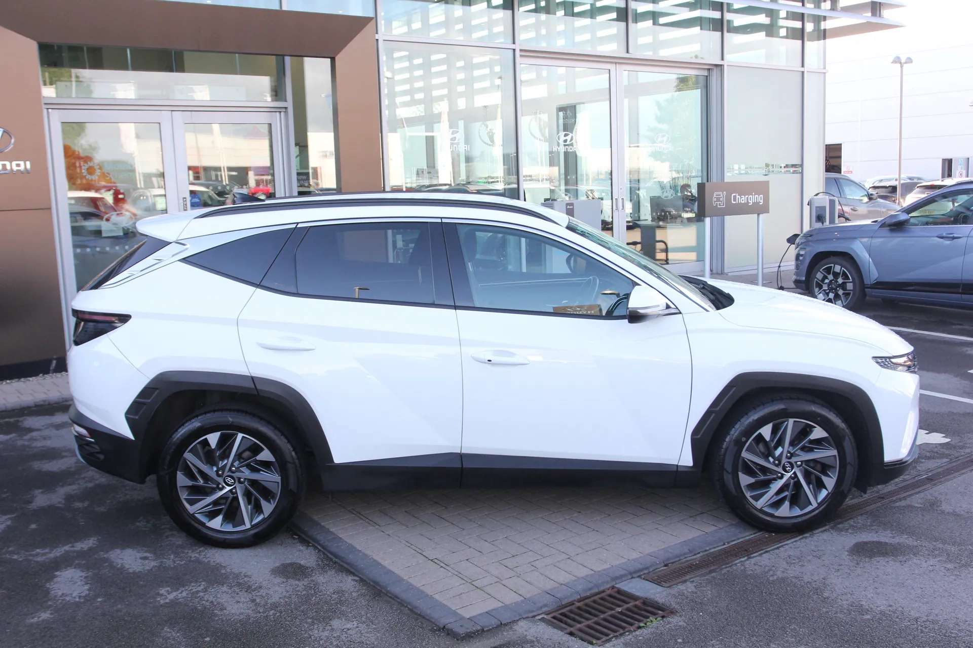 A 2023 HYUNDAI TUCSON 1.6 TGDi Premium 5dr 2WD A 2023 HYUNDAI TUCSON 1.6 TGDi Premium 5dr 2WD