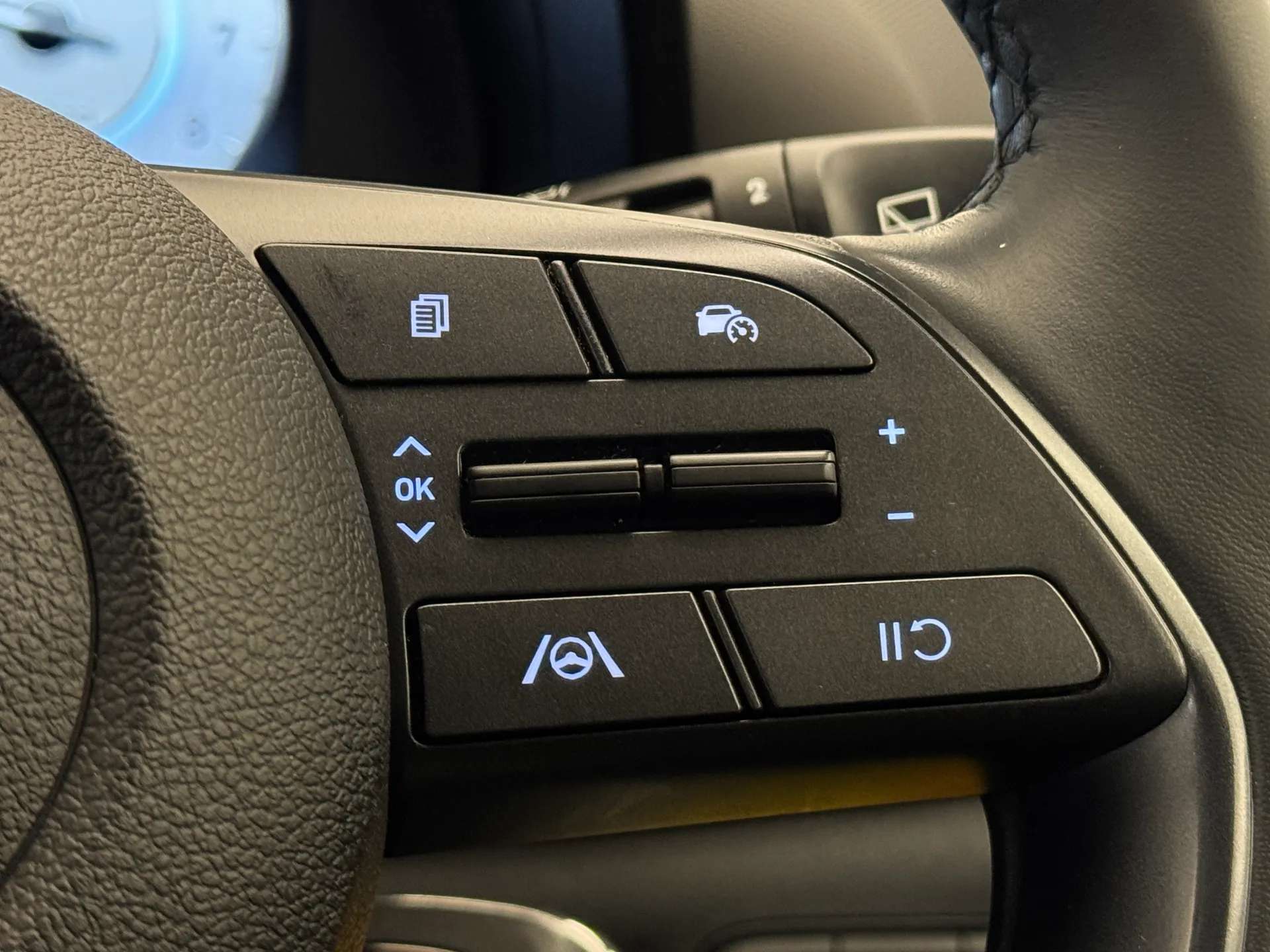 2024 HYUNDAI I20 2024 HYUNDAI I20