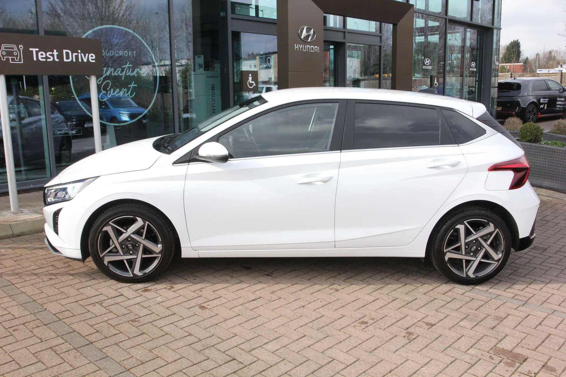 2025 HYUNDAI I20 2025 HYUNDAI I20