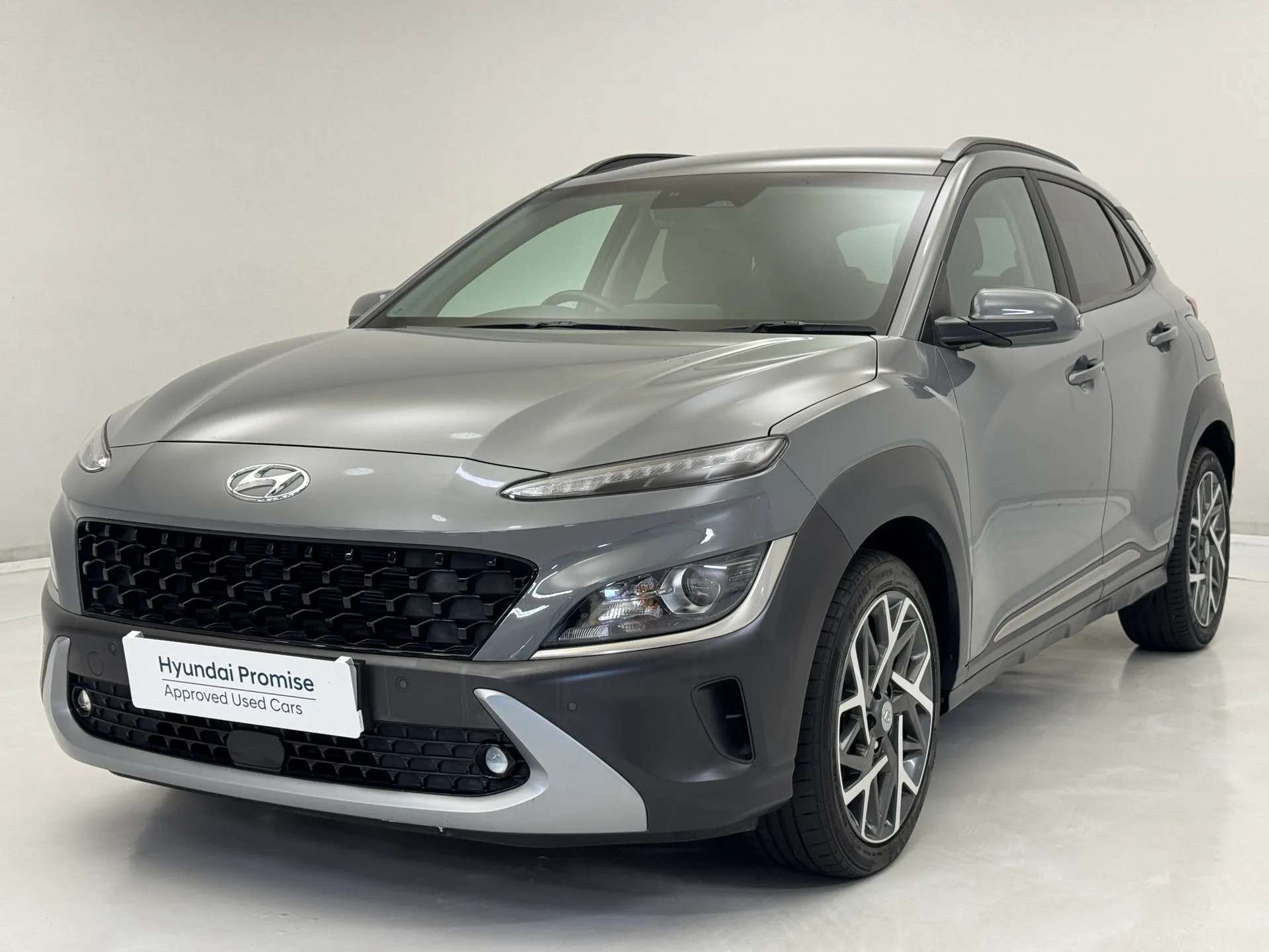 A 2022 HYUNDAI KONA 1.6 GDi Hybrid Premium 5dr DCT A 2022 HYUNDAI KONA 1.6 GDi Hybrid Premium 5dr DCT