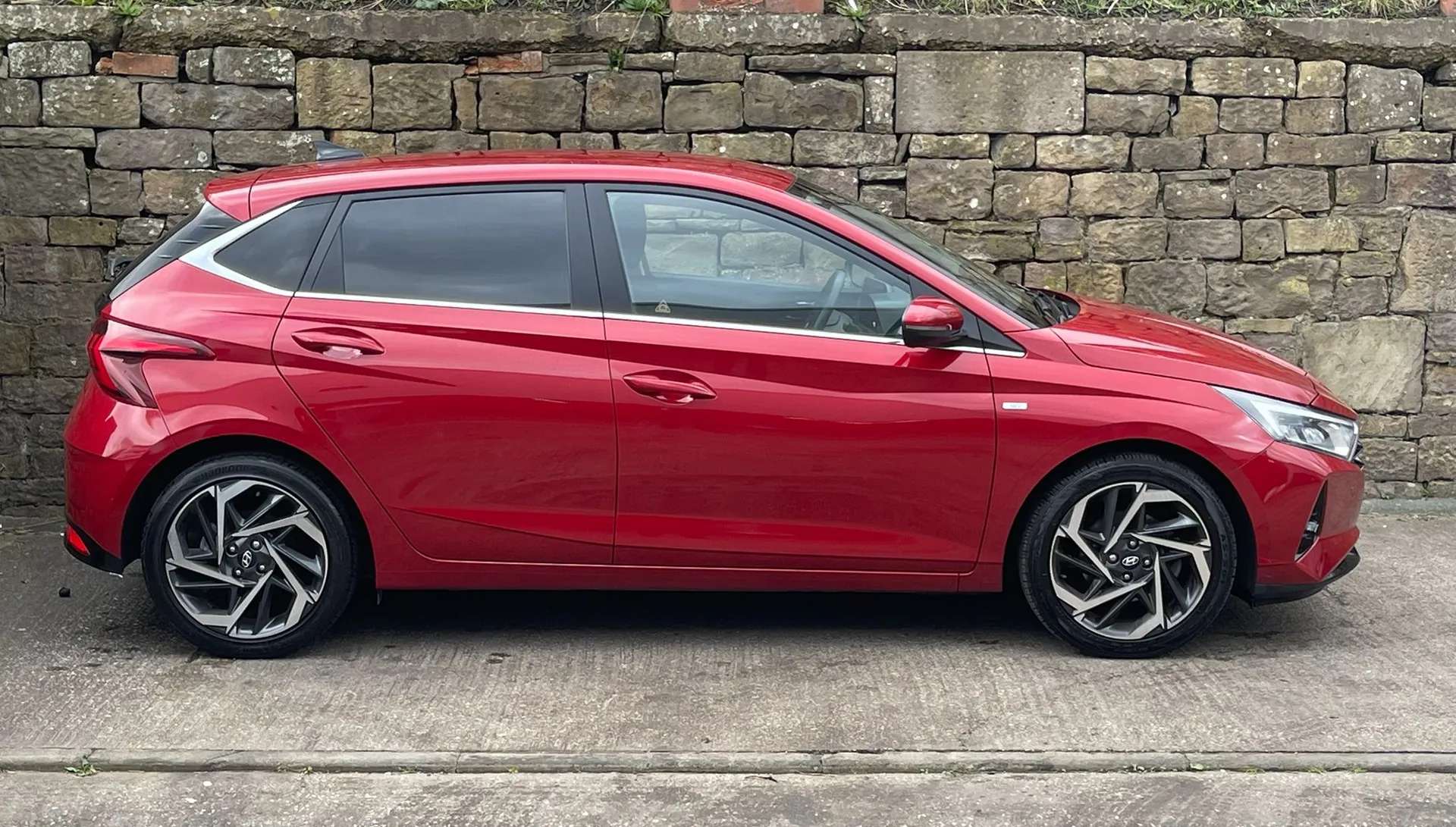 A 2022 HYUNDAI I20 1.0T GDi 48V MHD Premium 5dr DCT A 2022 HYUNDAI I20 1.0T GDi 48V MHD Premium 5dr DCT