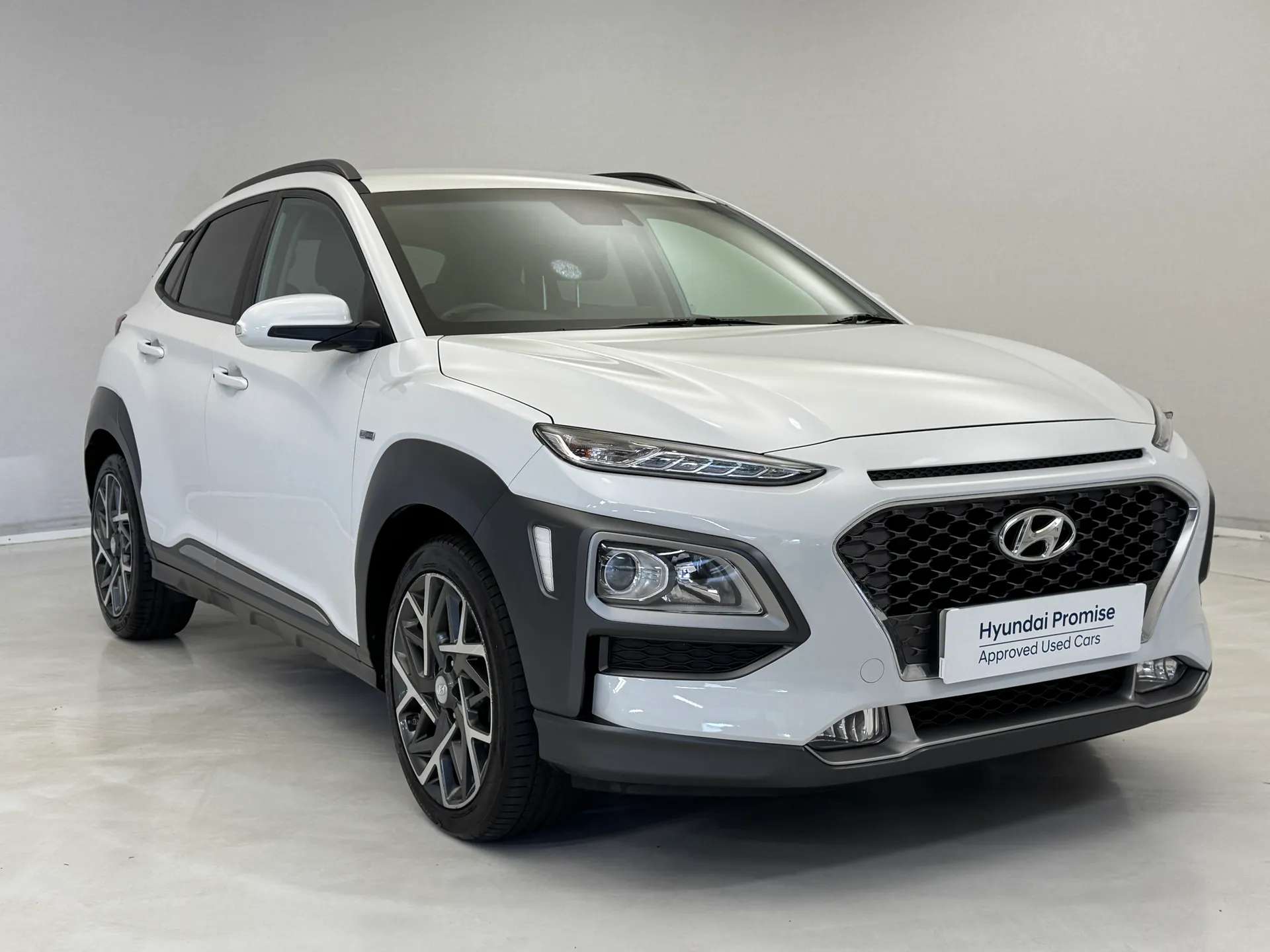 A 2020 HYUNDAI KONA 1.6 GDi Hybrid Premium 5dr DCT A 2020 HYUNDAI KONA 1.6 GDi Hybrid Premium 5dr DCT