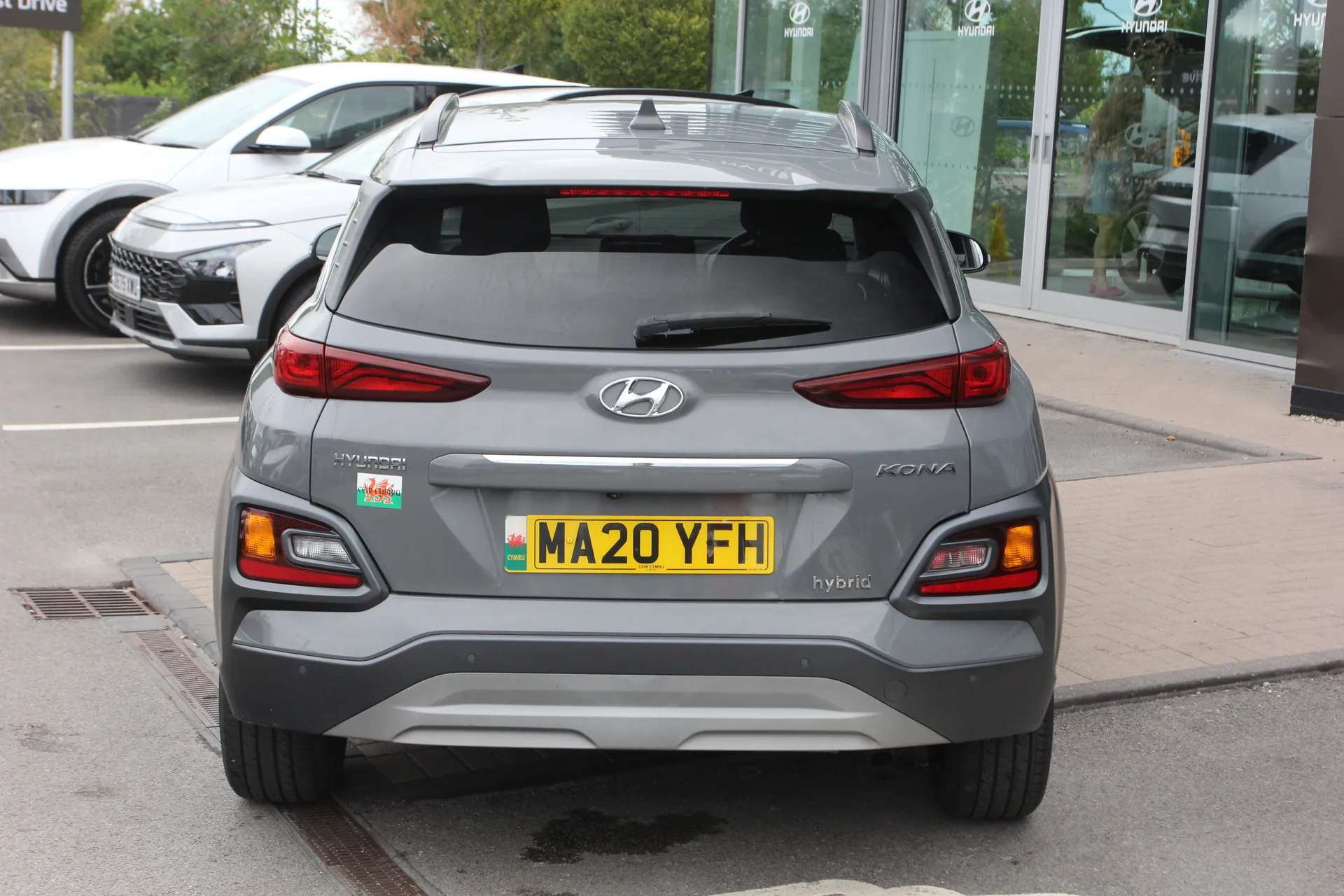 A 2020 HYUNDAI KONA 1.6 GDi Hybrid Premium 5dr DCT A 2020 HYUNDAI KONA 1.6 GDi Hybrid Premium 5dr DCT