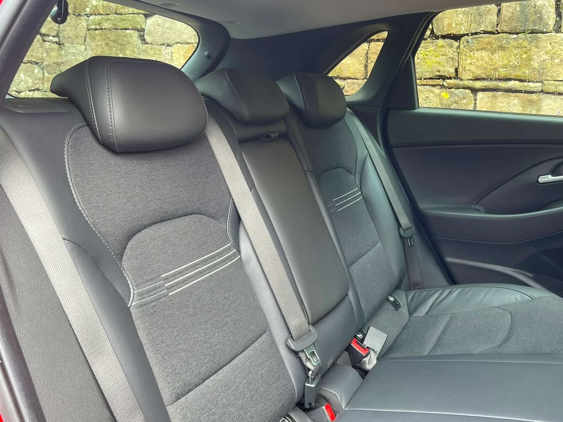 2024 HYUNDAI I30 2024 HYUNDAI I30
