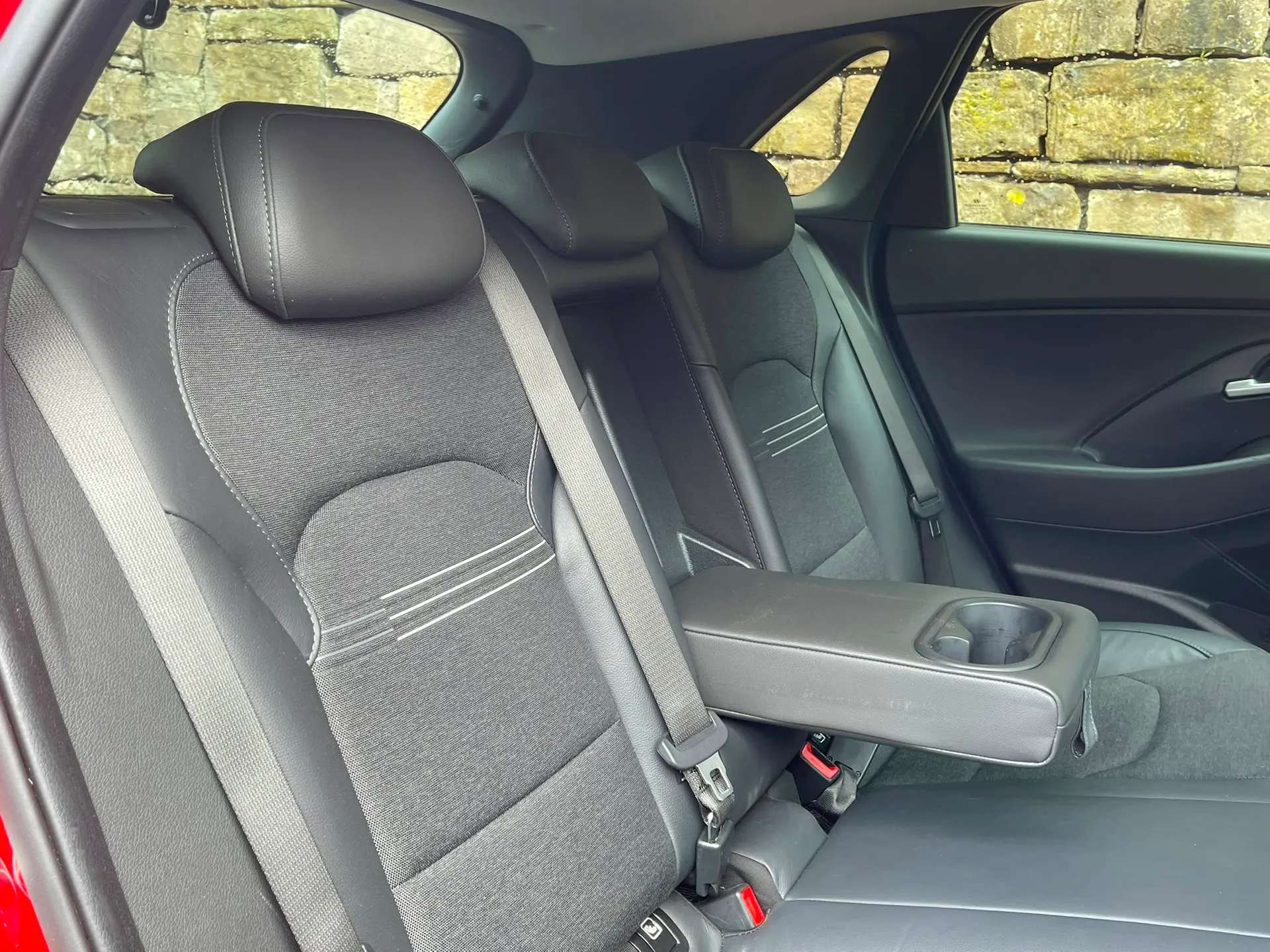 2024 HYUNDAI I30 2024 HYUNDAI I30