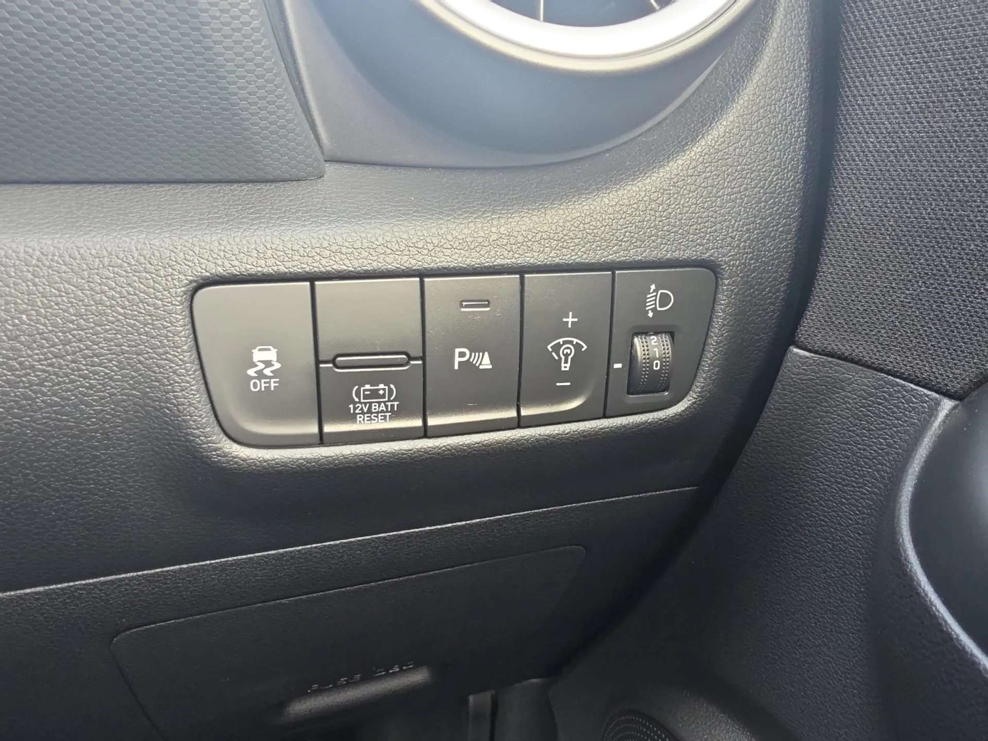 2023 HYUNDAI KONA 2023 HYUNDAI KONA