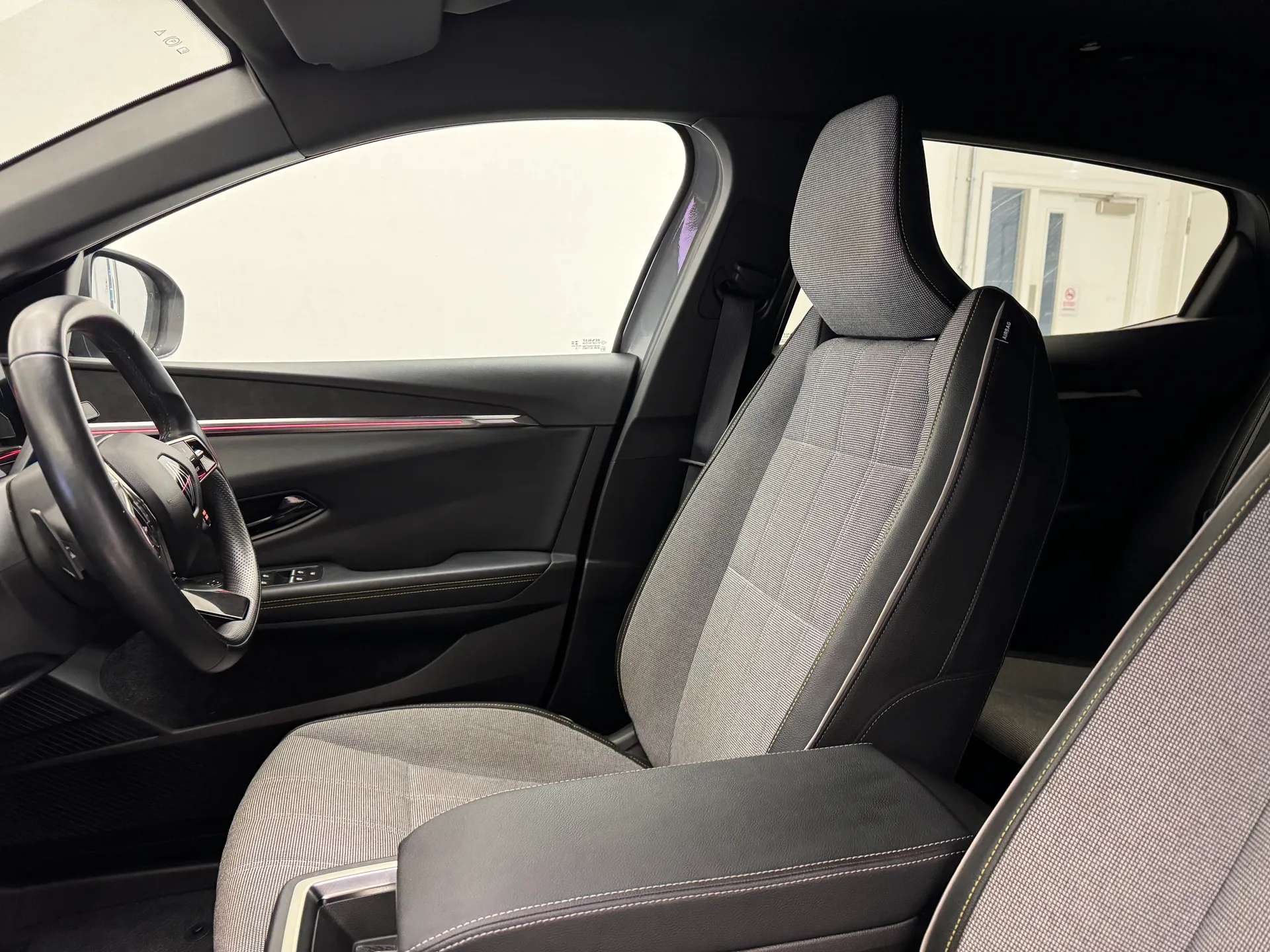 2023 RENAULT MEGANE E-TECH 2023 RENAULT MEGANE E-TECH