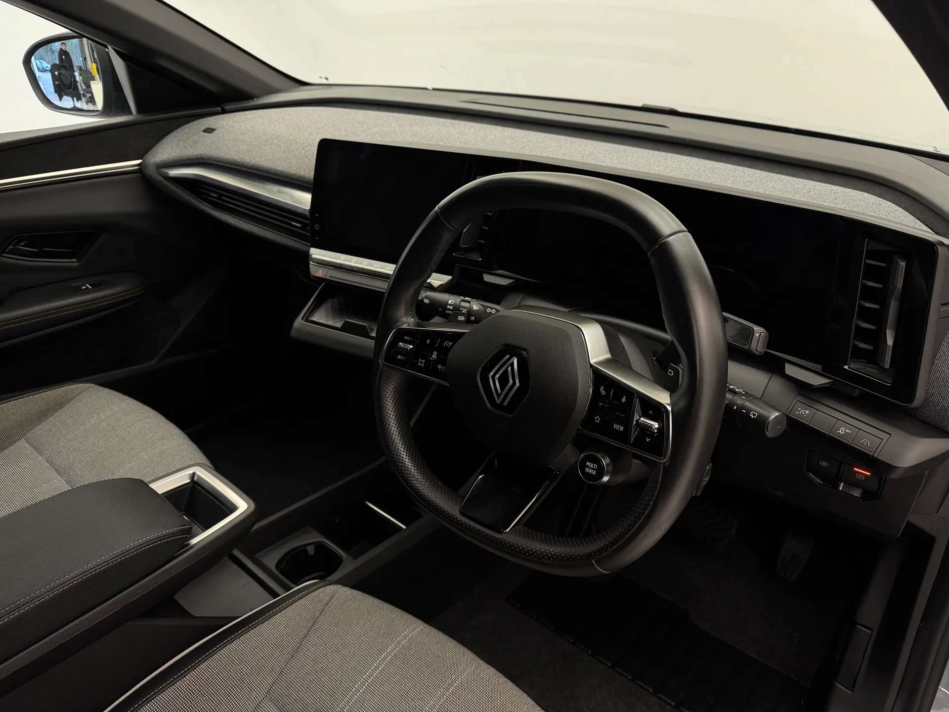 2023 RENAULT MEGANE E-TECH 2023 RENAULT MEGANE E-TECH