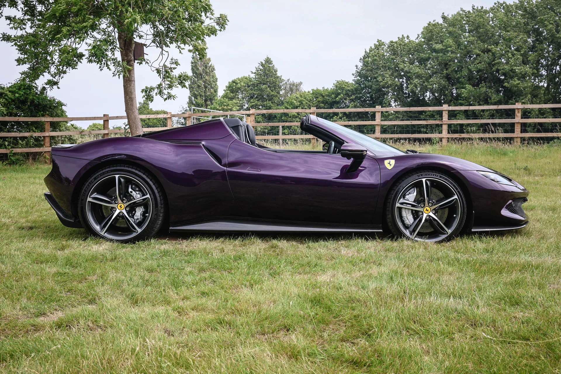 2024 FERRARI 296 GTS S-A 2024 FERRARI 296 GTS S-A