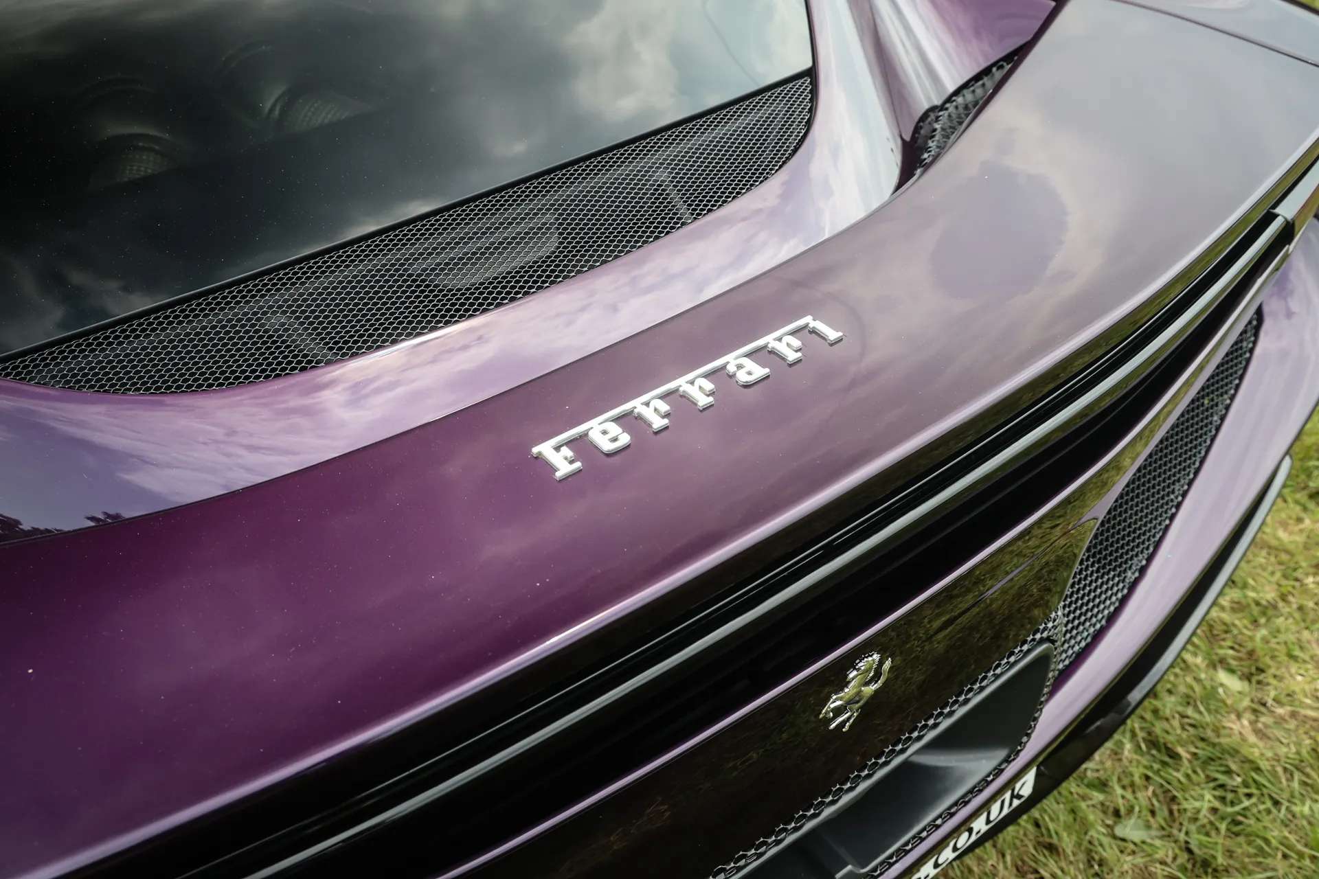 2024 FERRARI 296 GTS S-A 2024 FERRARI 296 GTS S-A