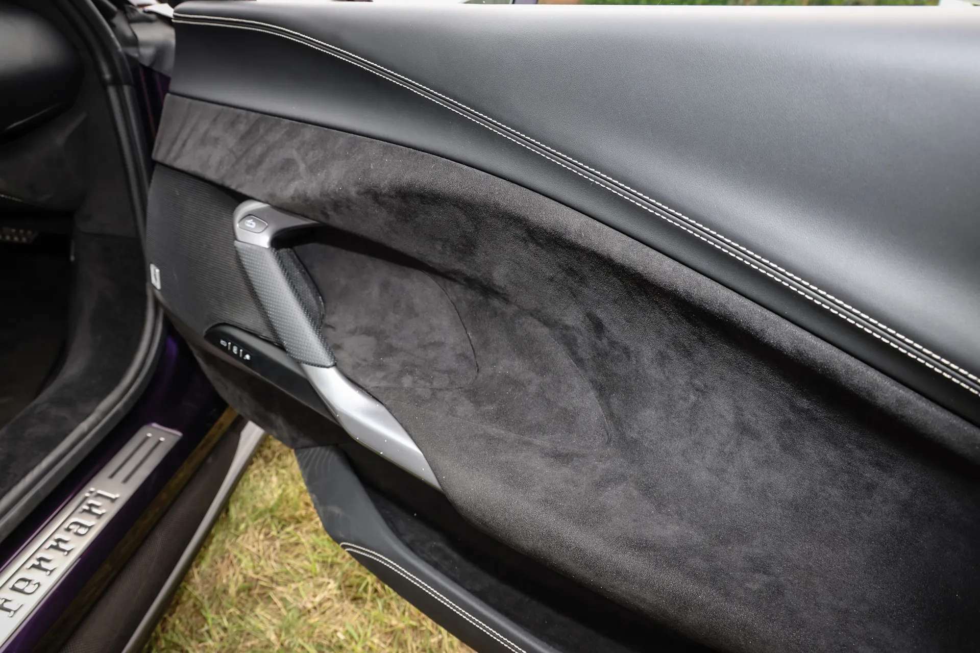 2024 FERRARI 296 GTS S-A 2024 FERRARI 296 GTS S-A