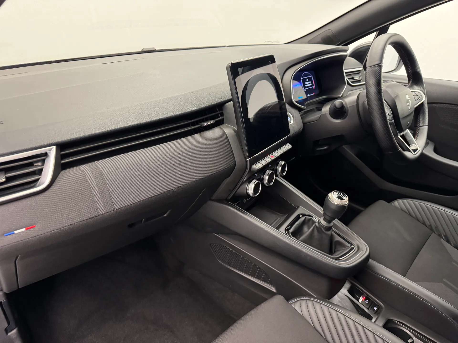 2024 RENAULT CLIO 2024 RENAULT CLIO