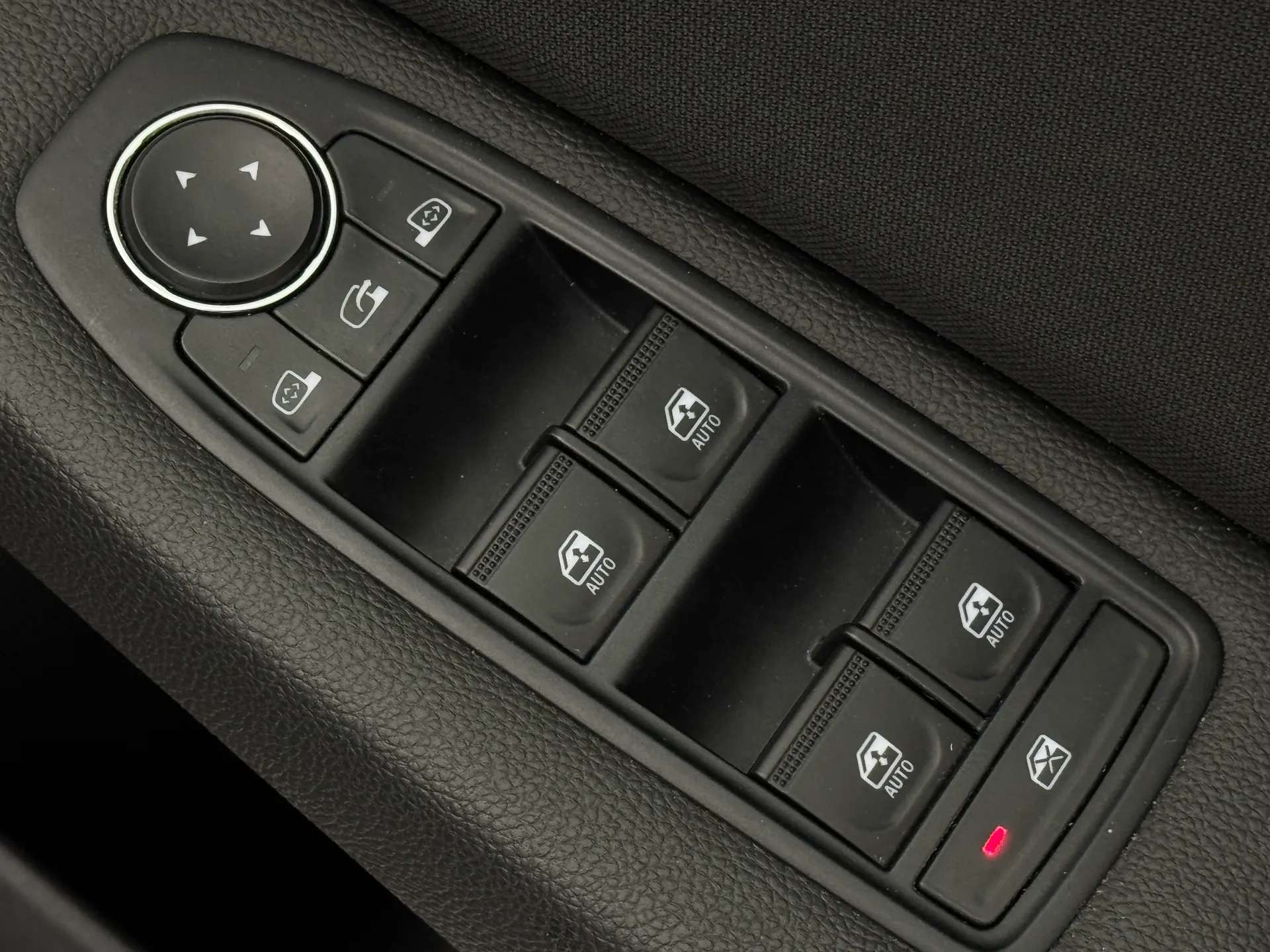 2024 RENAULT CLIO 2024 RENAULT CLIO