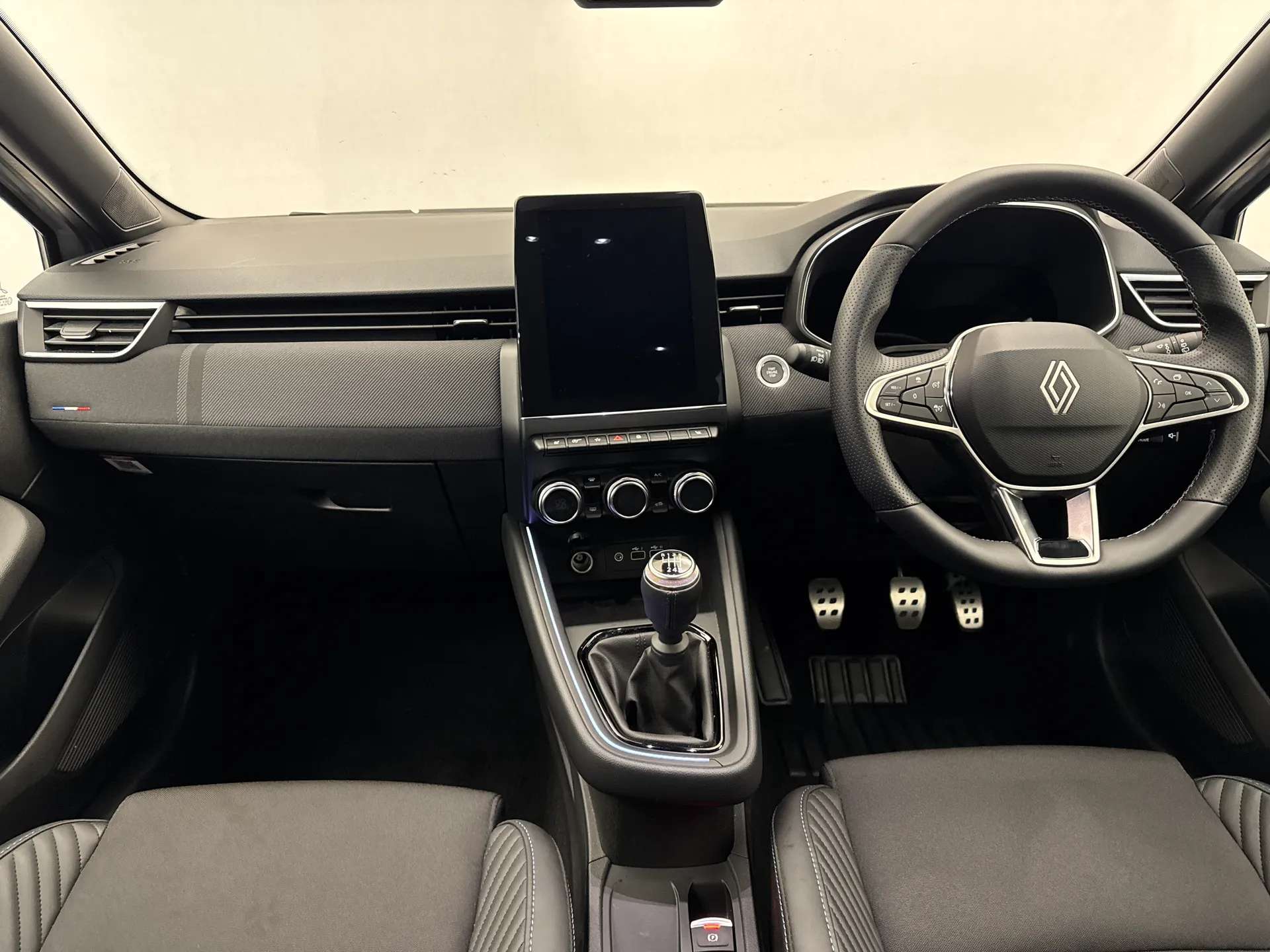 2024 RENAULT CLIO 2024 RENAULT CLIO