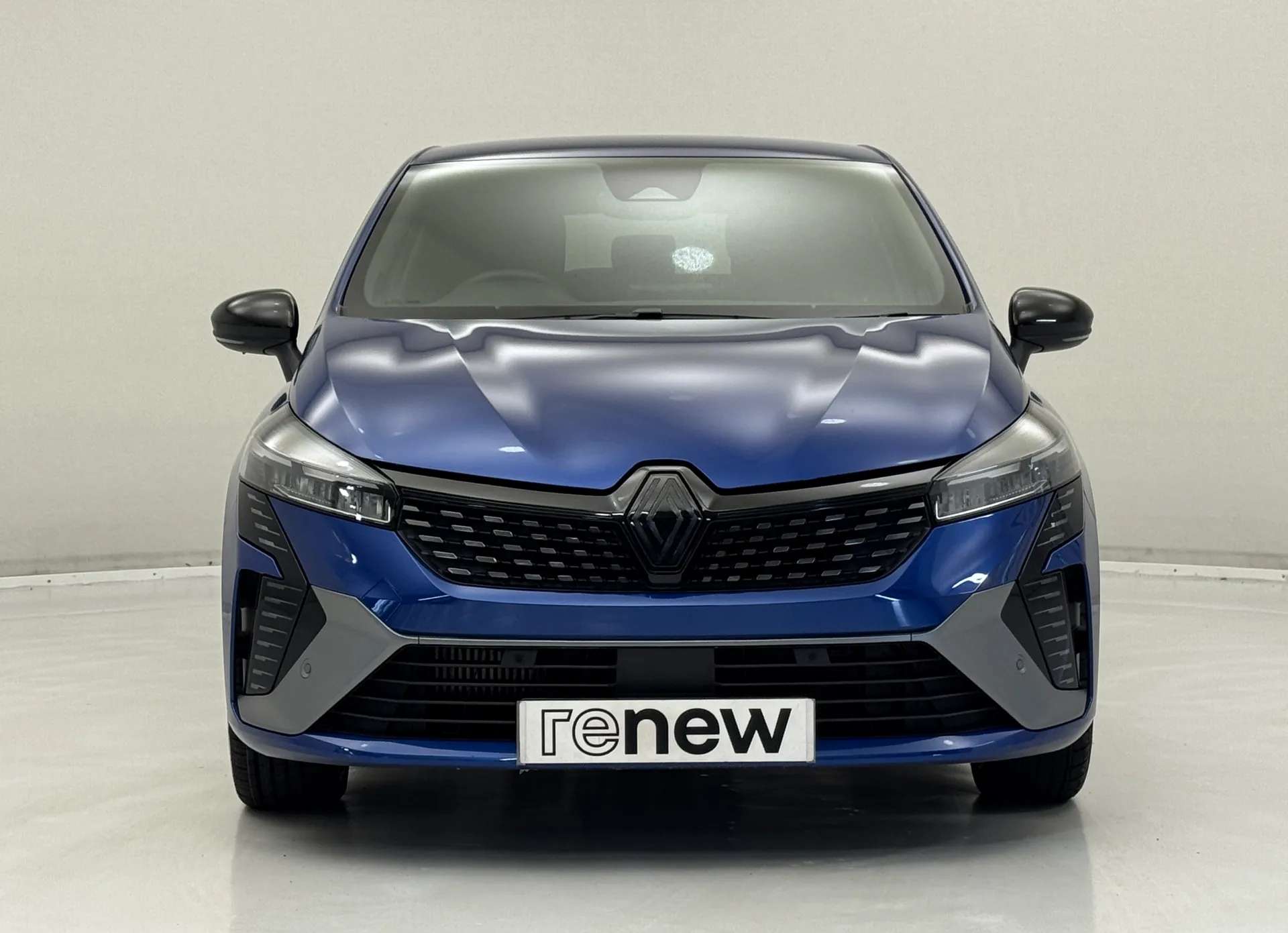 A 2024 RENAULT CLIO 1.0 TCe 90 Esprit Alpine 5dr A 2024 RENAULT CLIO 1.0 TCe 90 Esprit Alpine 5dr
