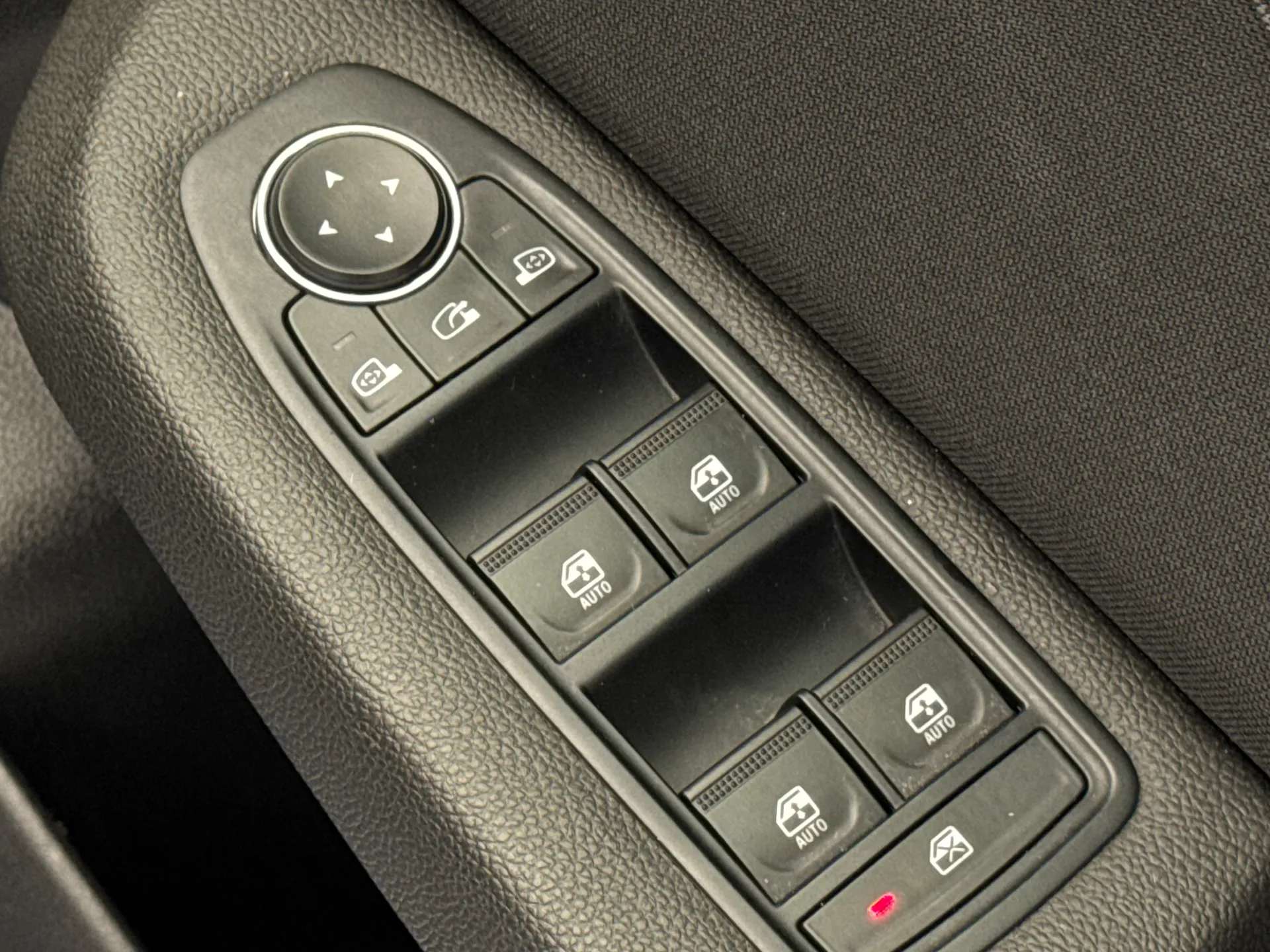 2024 RENAULT CLIO 2024 RENAULT CLIO