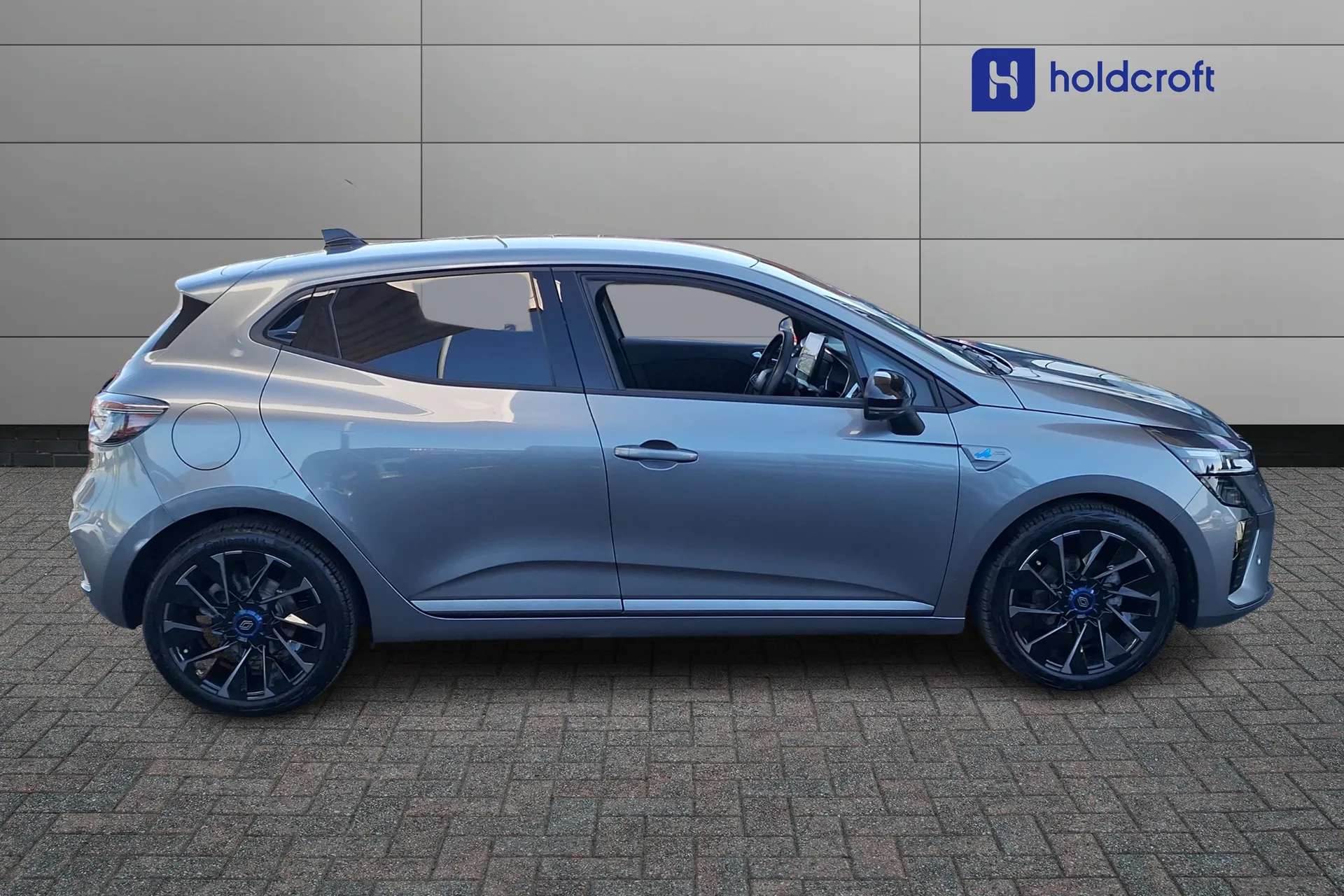 2025 RENAULT CLIO 2025 RENAULT CLIO