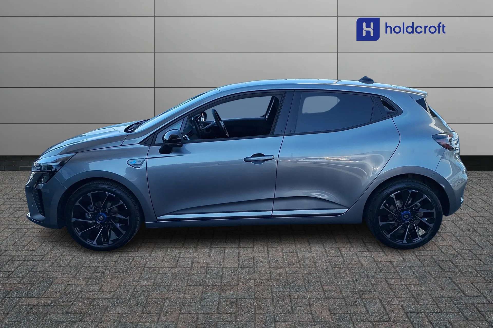 2025 RENAULT CLIO 2025 RENAULT CLIO