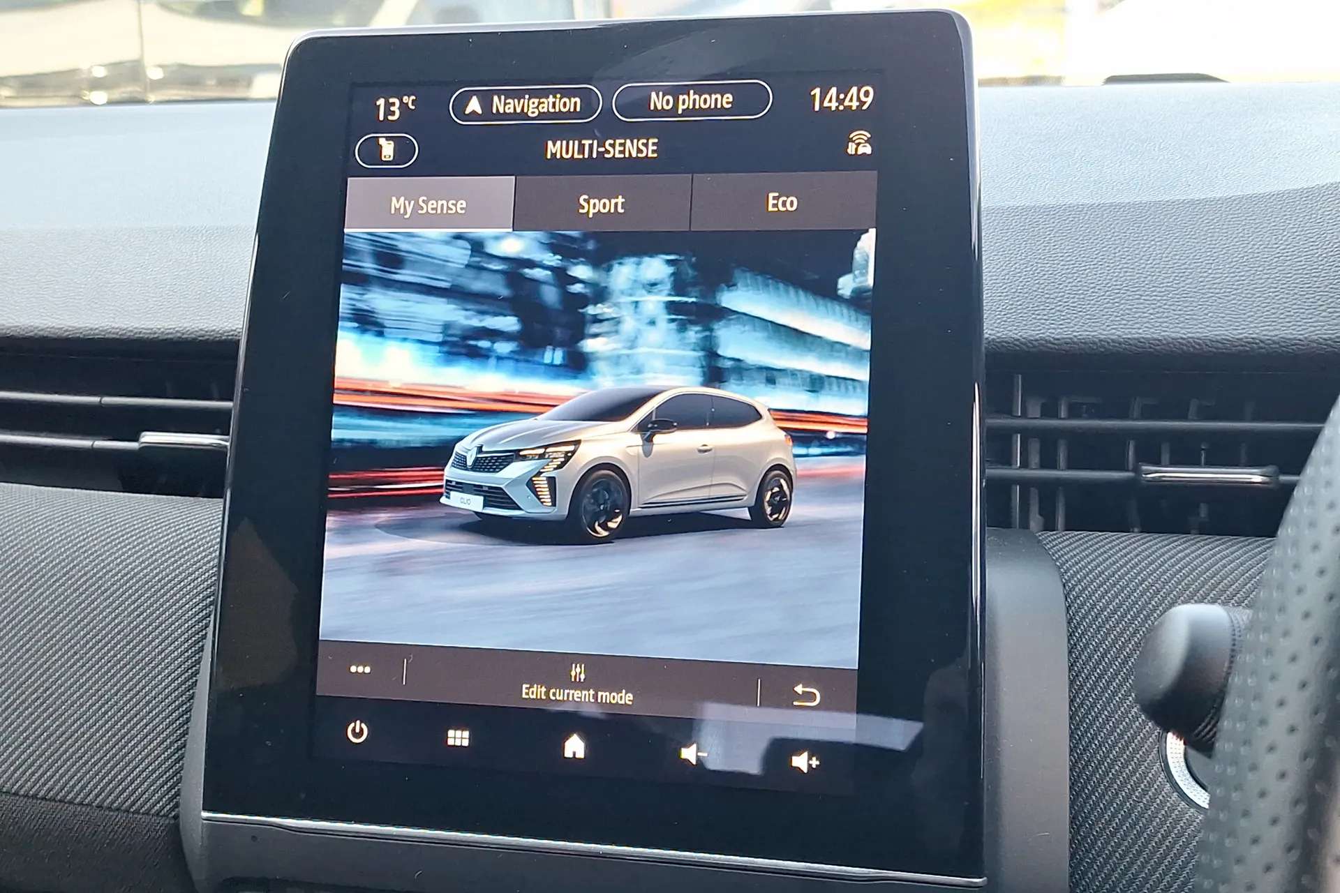 2025 RENAULT CLIO 2025 RENAULT CLIO
