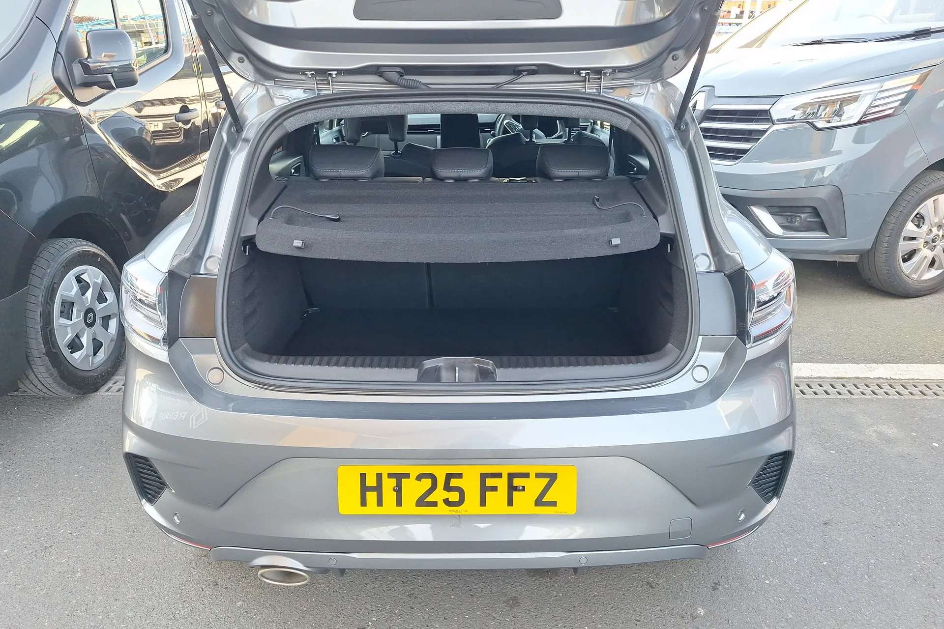 2025 RENAULT CLIO 2025 RENAULT CLIO