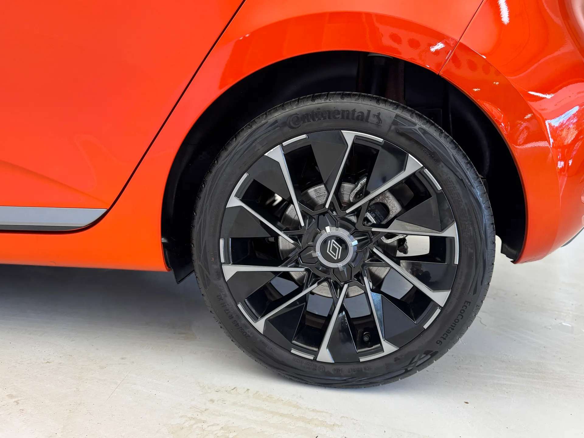 2025 RENAULT CLIO 2025 RENAULT CLIO