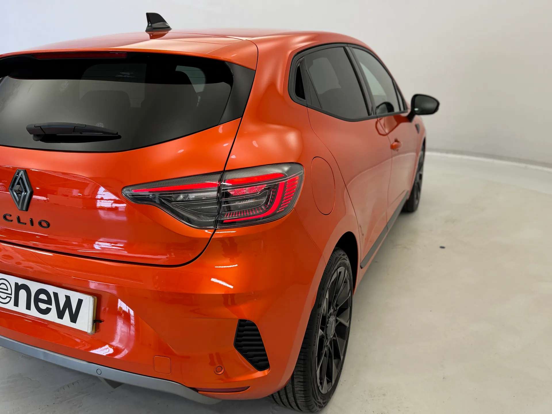 2025 RENAULT CLIO 2025 RENAULT CLIO