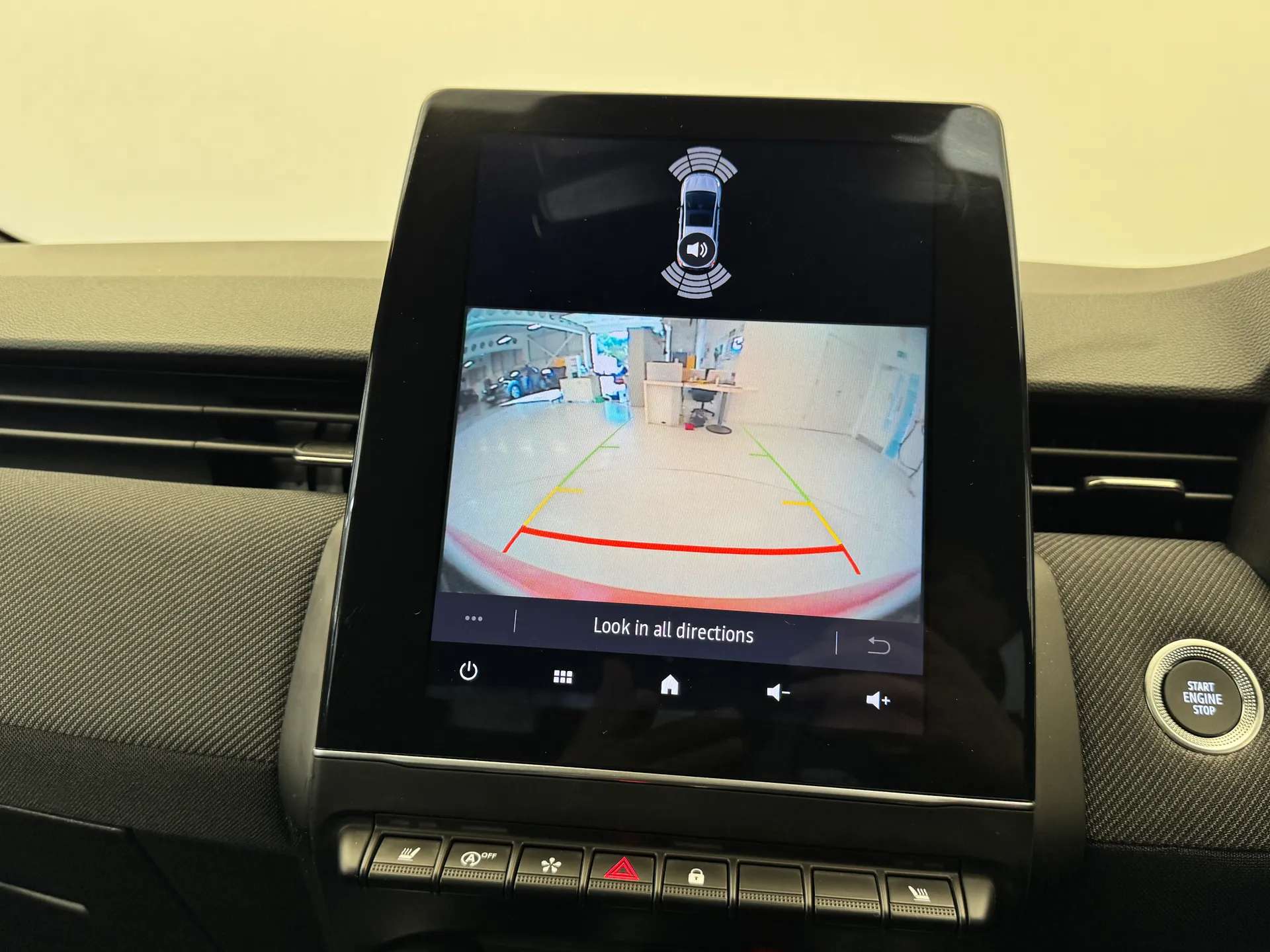 2025 RENAULT CLIO 2025 RENAULT CLIO