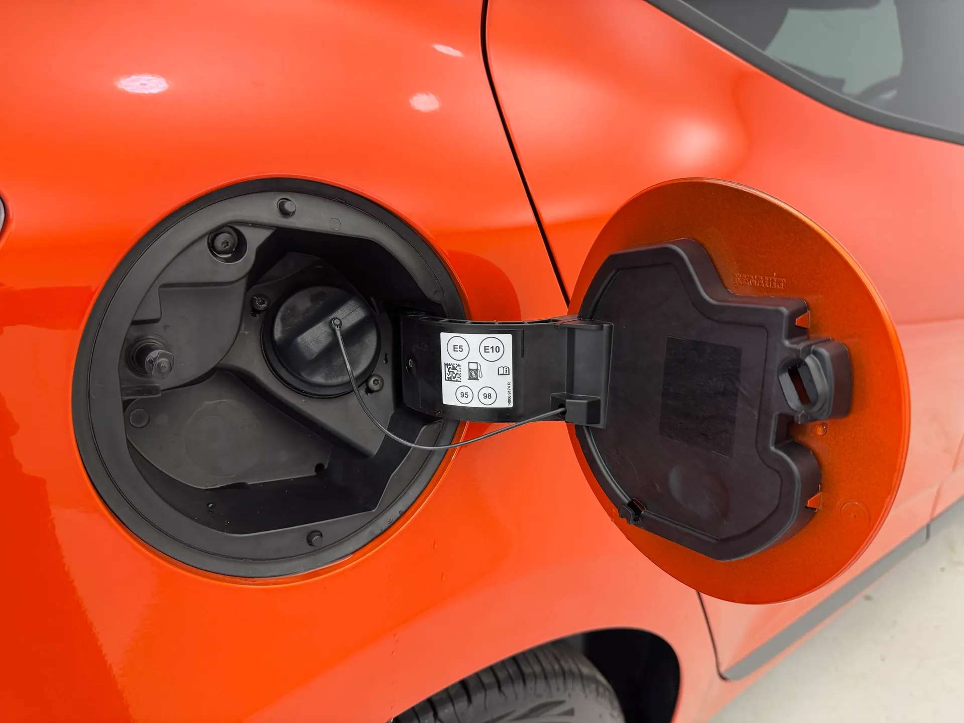 2025 RENAULT CLIO 2025 RENAULT CLIO