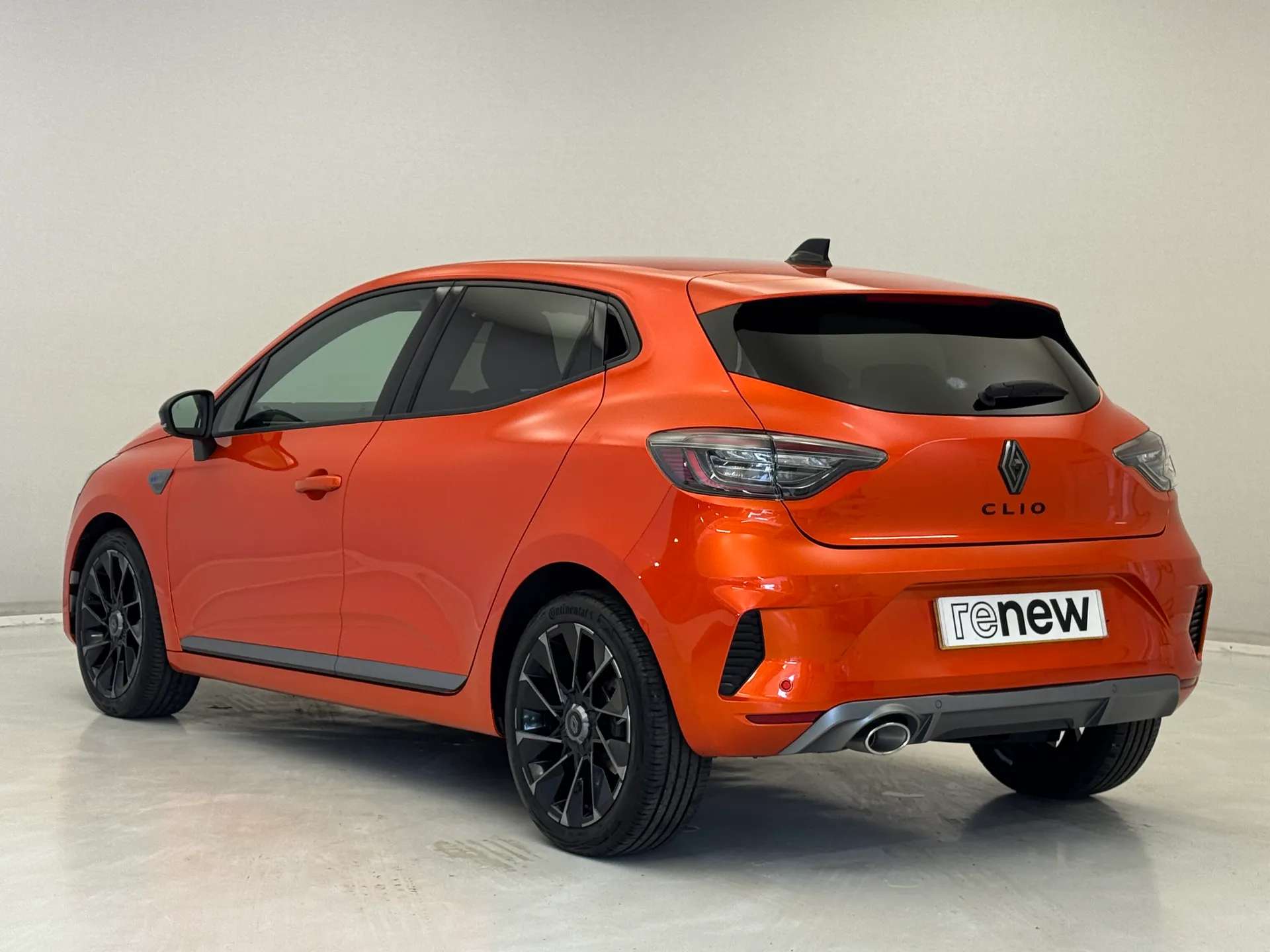 2025 RENAULT CLIO 2025 RENAULT CLIO