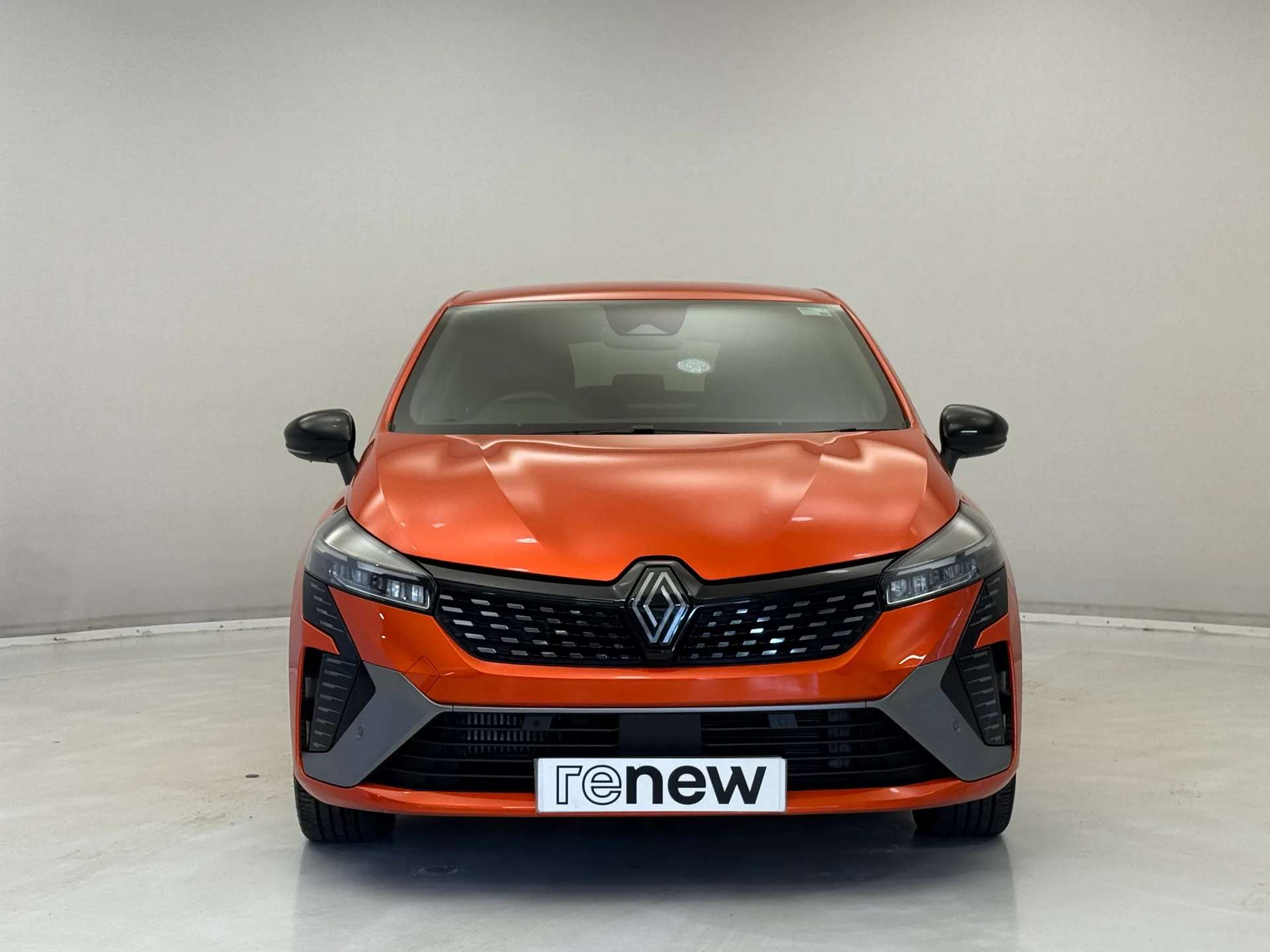 A 2025 RENAULT CLIO 1.0 TCe 90 Esprit Alpine 5dr A 2025 RENAULT CLIO 1.0 TCe 90 Esprit Alpine 5dr
