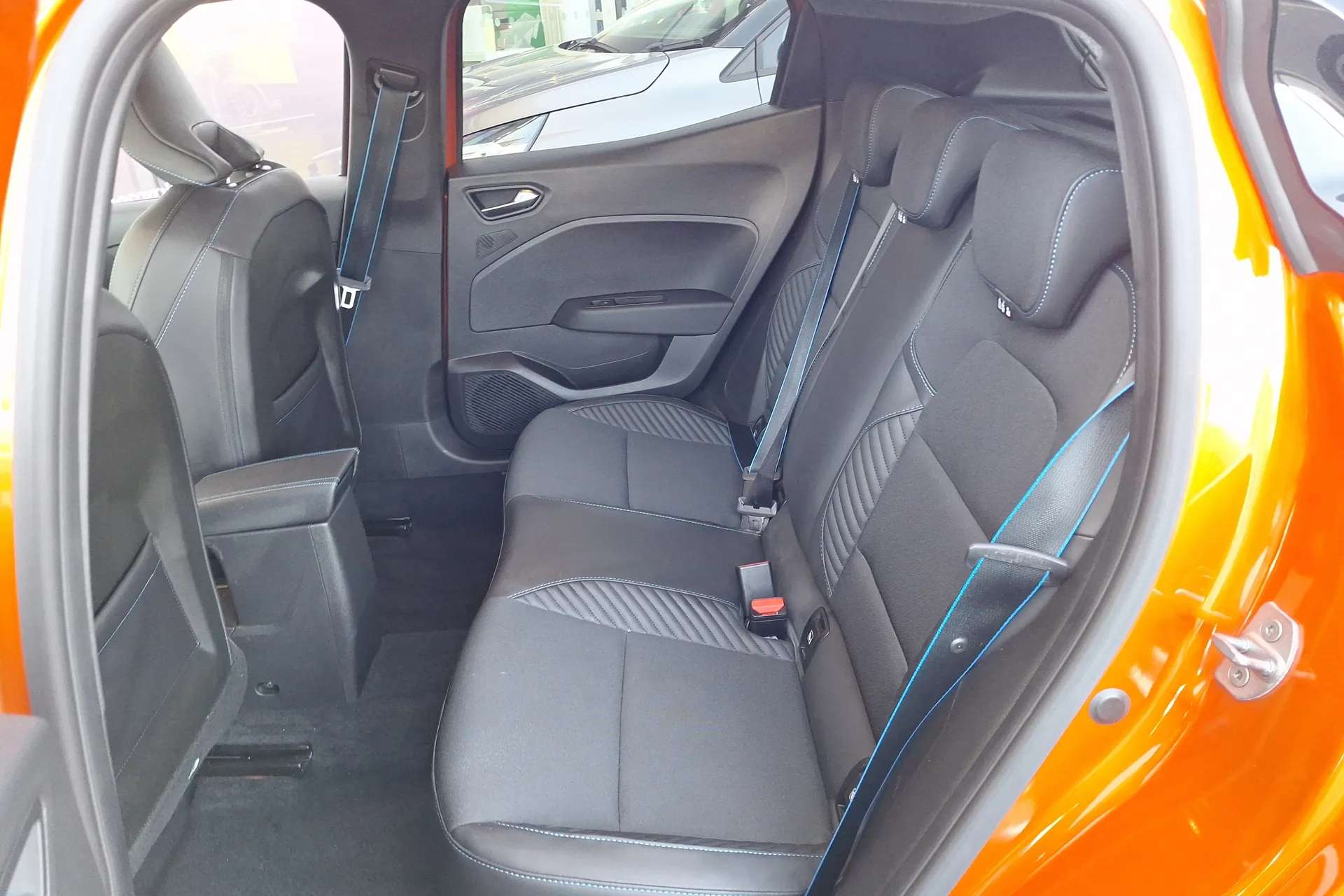 2025 RENAULT CLIO 2025 RENAULT CLIO
