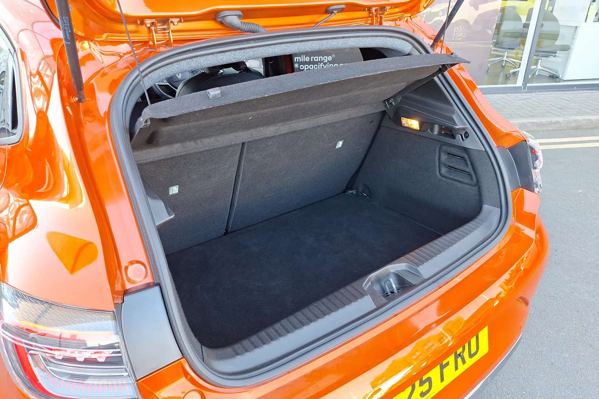 2025 RENAULT CLIO 2025 RENAULT CLIO