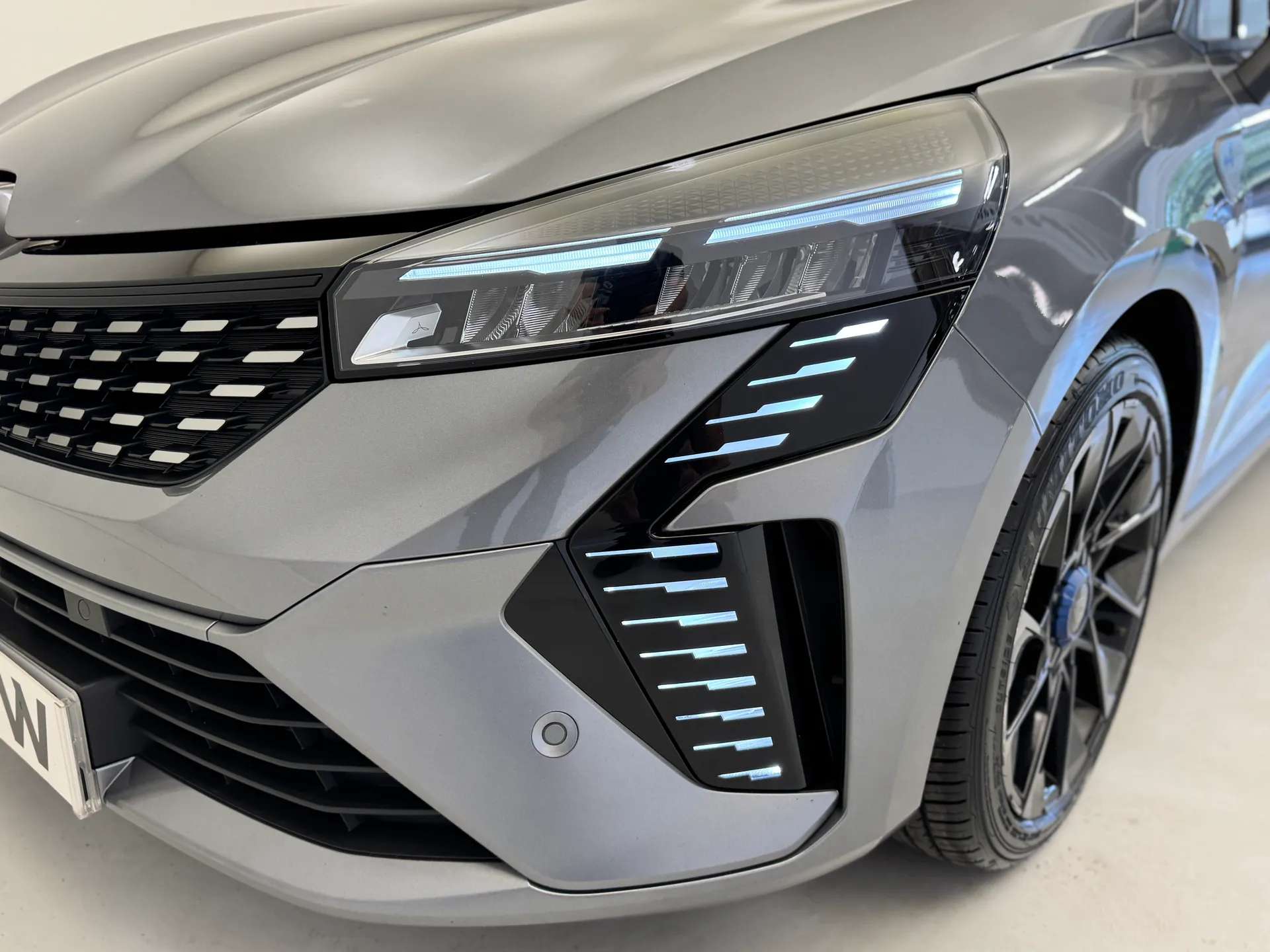 2025 RENAULT CLIO 2025 RENAULT CLIO