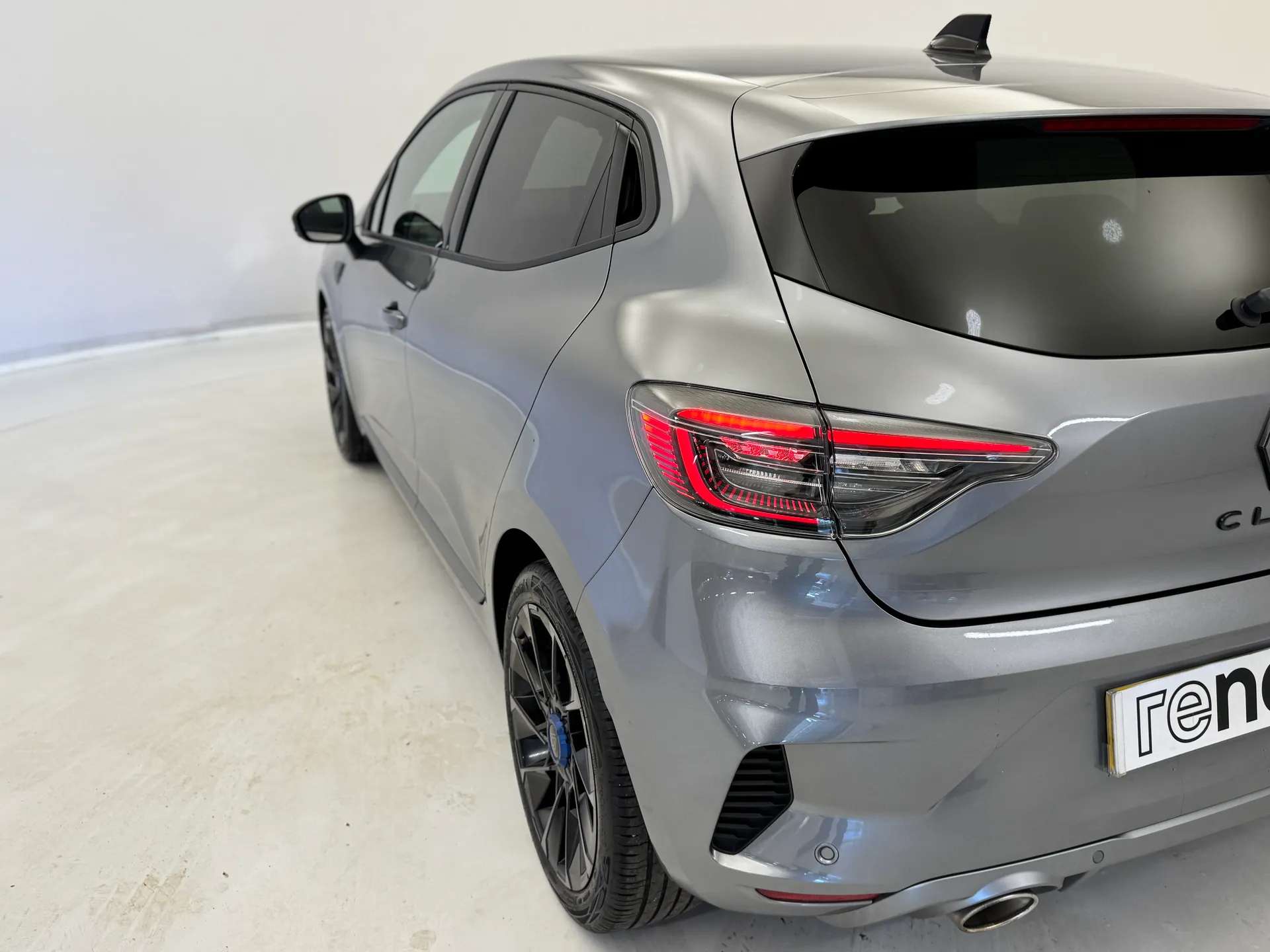 2025 RENAULT CLIO 2025 RENAULT CLIO