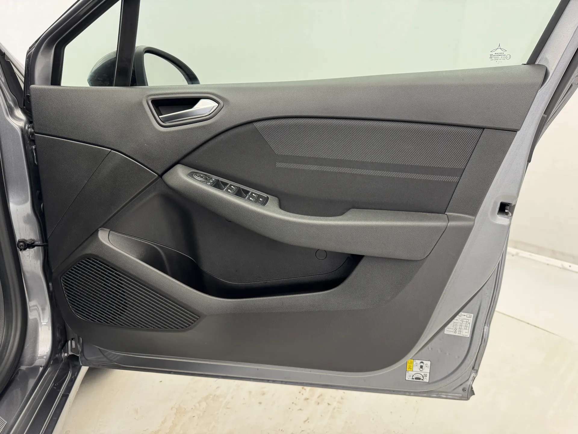 2025 RENAULT CLIO 2025 RENAULT CLIO