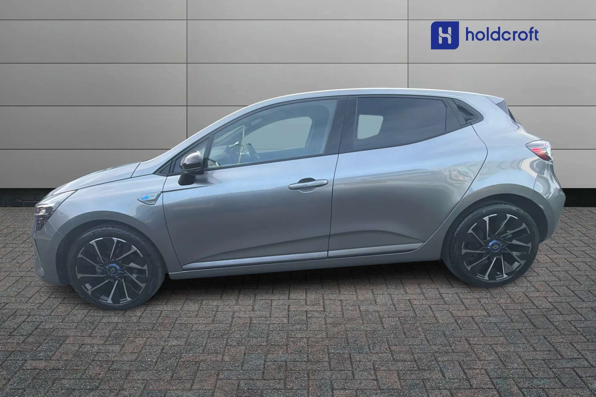 2025 RENAULT CLIO 2025 RENAULT CLIO