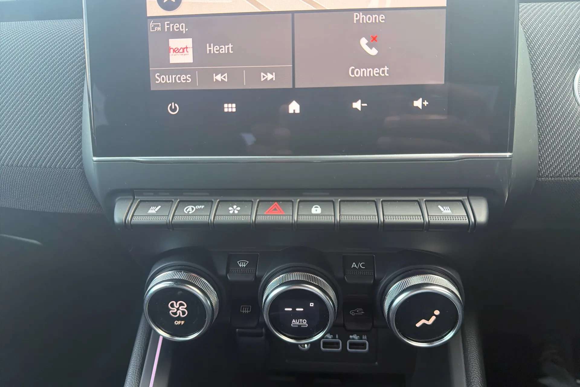 2025 RENAULT CLIO 2025 RENAULT CLIO