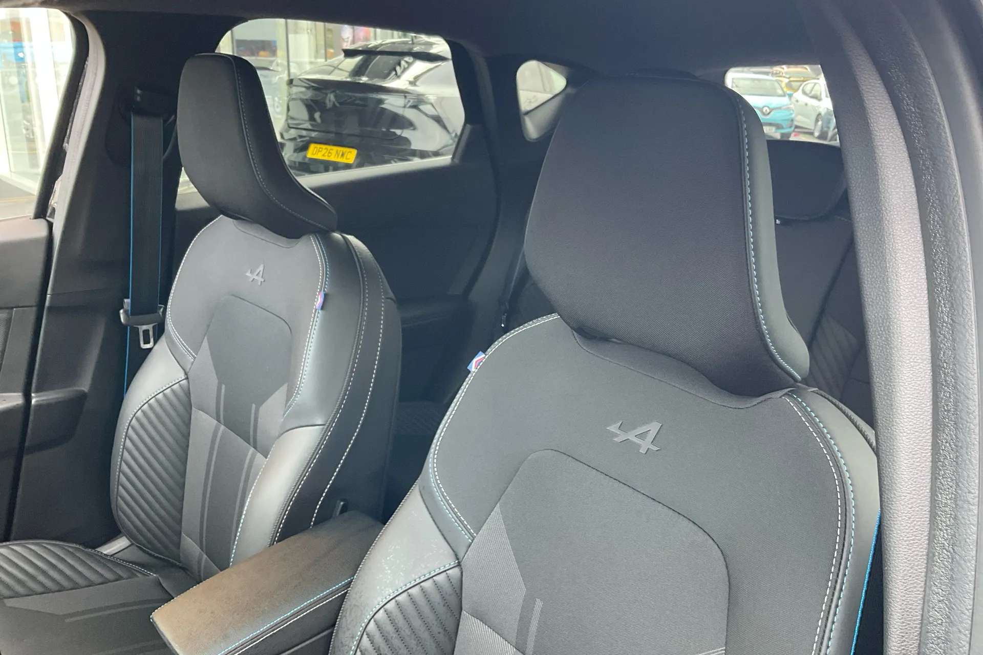 2026 RENAULT CAPTUR 2026 RENAULT CAPTUR