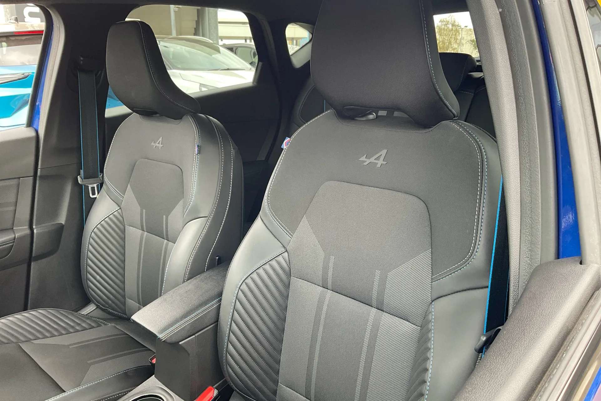2026 RENAULT CAPTUR 2026 RENAULT CAPTUR