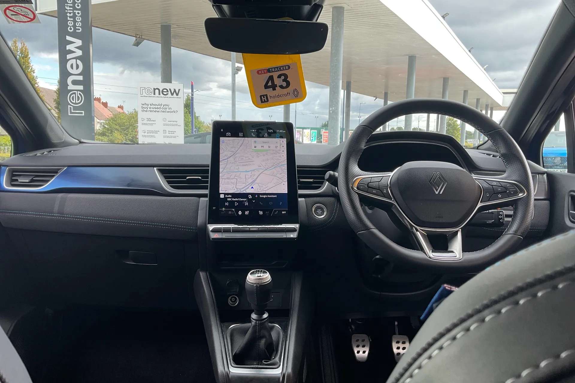 A 2026 RENAULT CAPTUR 1.2 TCE 115 Esprit Alpine 5dr A 2026 RENAULT CAPTUR 1.2 TCE 115 Esprit Alpine 5dr