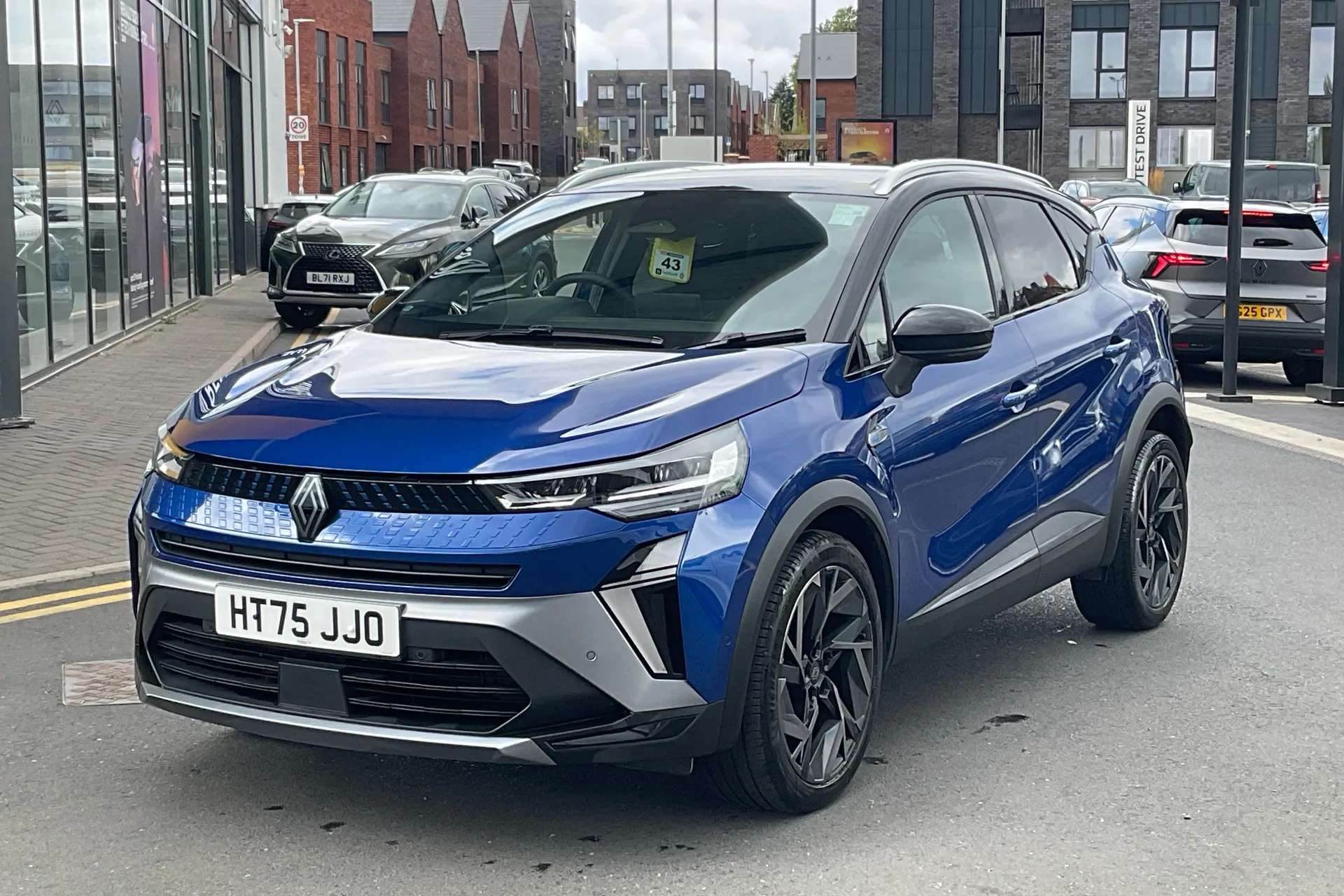 2026 RENAULT CAPTUR 2026 RENAULT CAPTUR