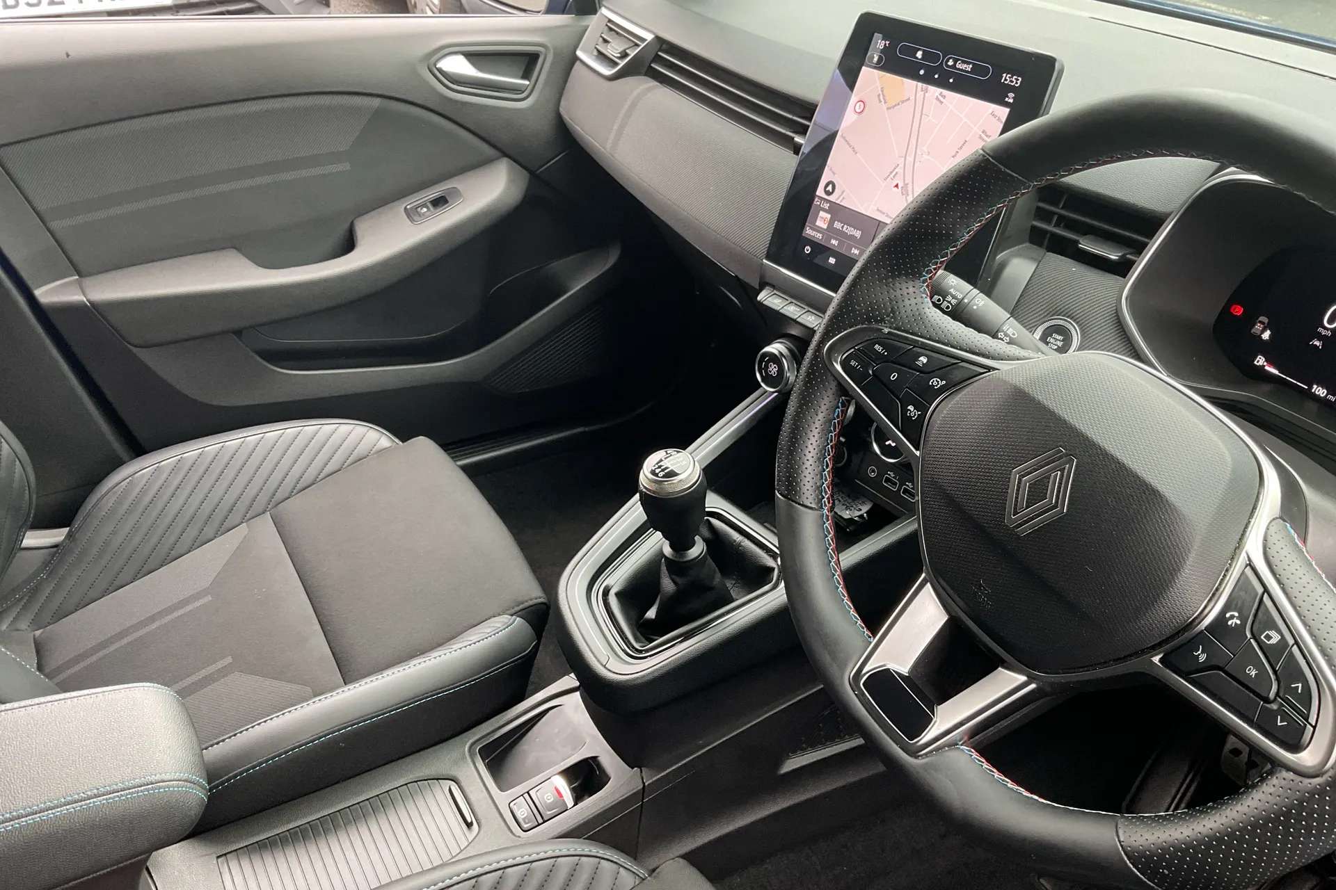 2025 RENAULT CLIO 2025 RENAULT CLIO