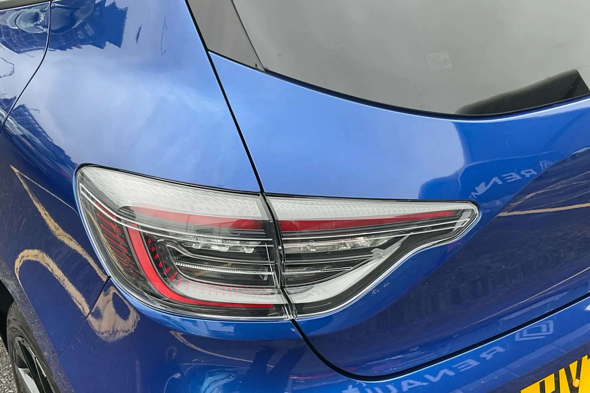 2025 RENAULT CLIO 2025 RENAULT CLIO