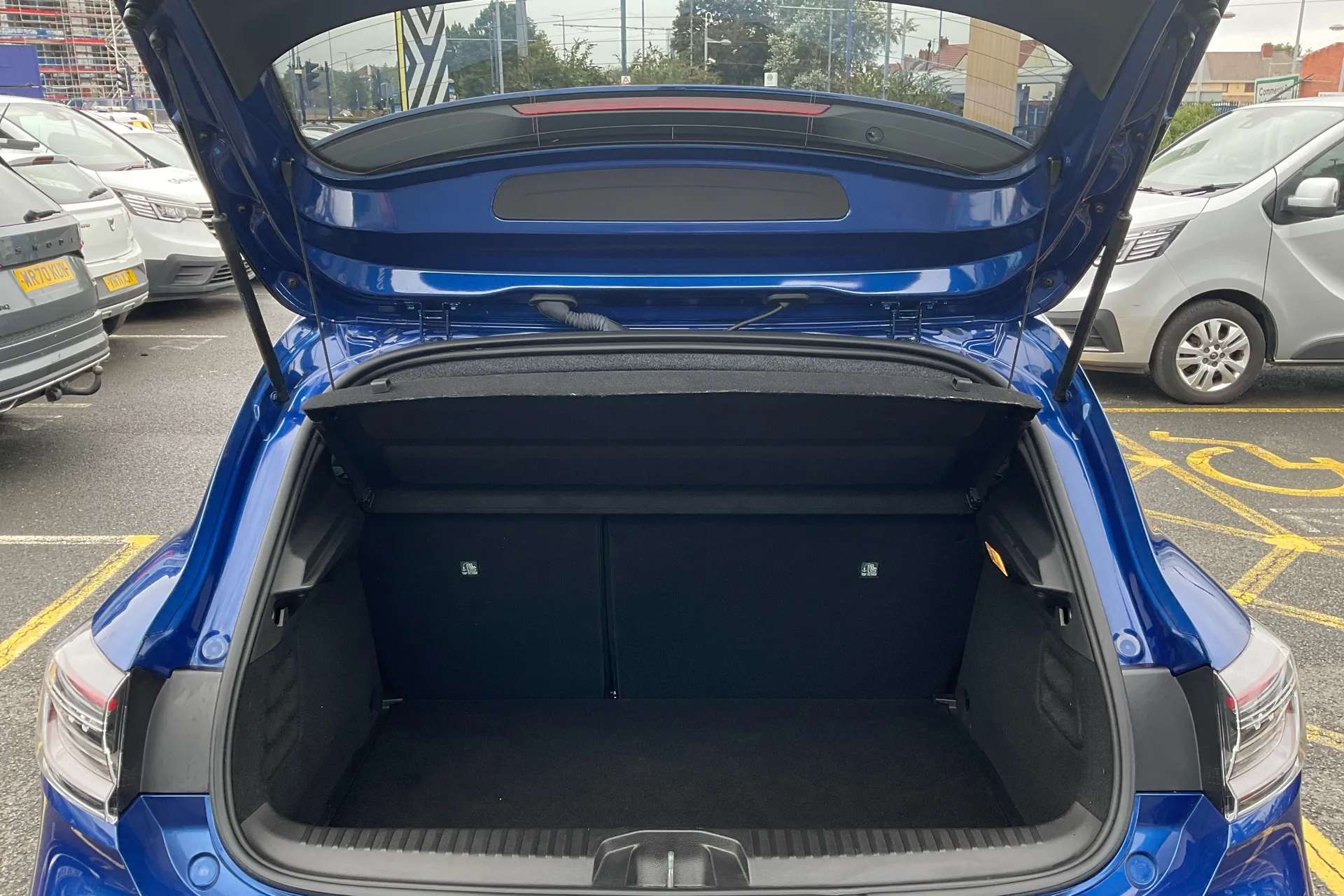 2025 RENAULT CLIO 2025 RENAULT CLIO