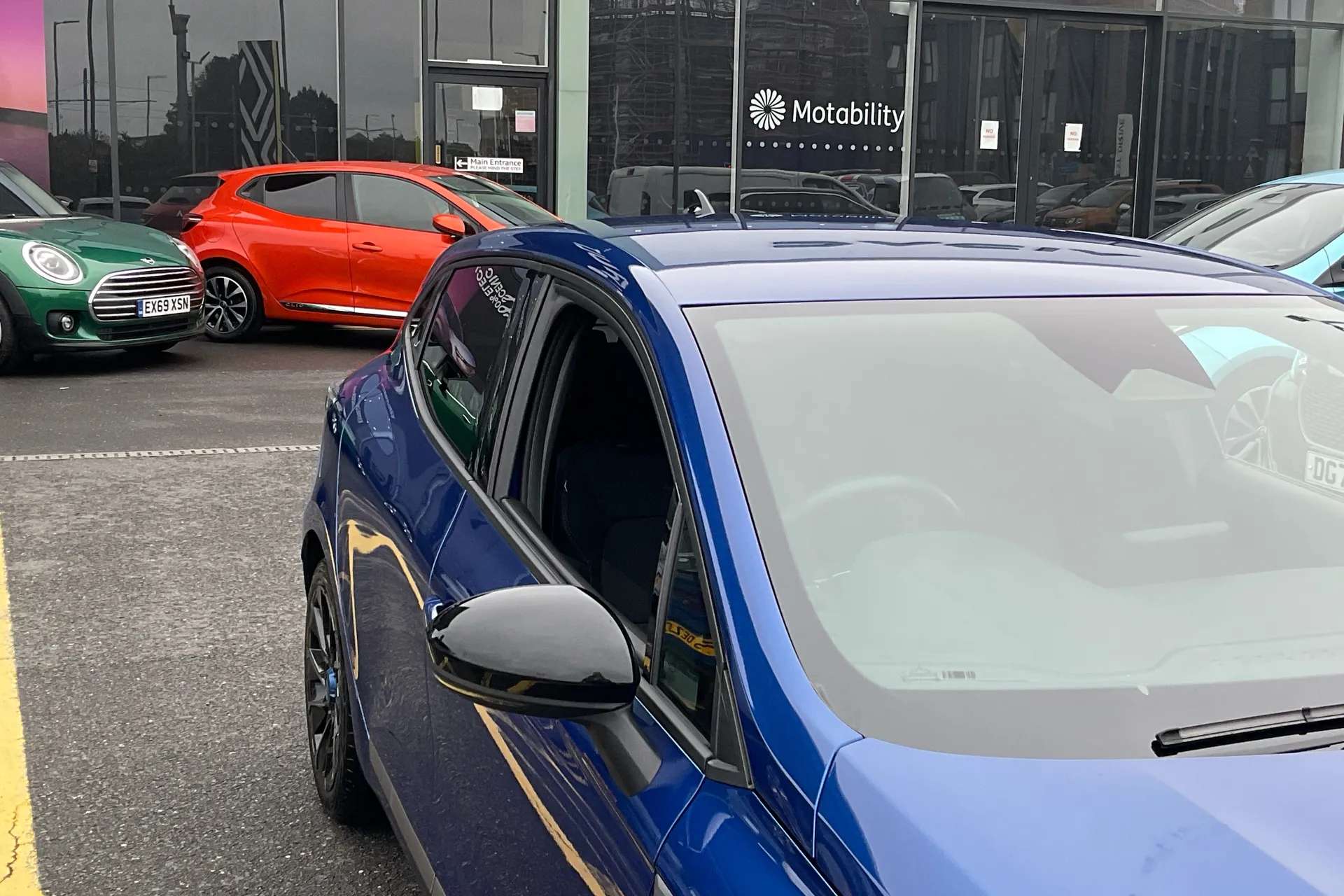 2025 RENAULT CLIO 2025 RENAULT CLIO
