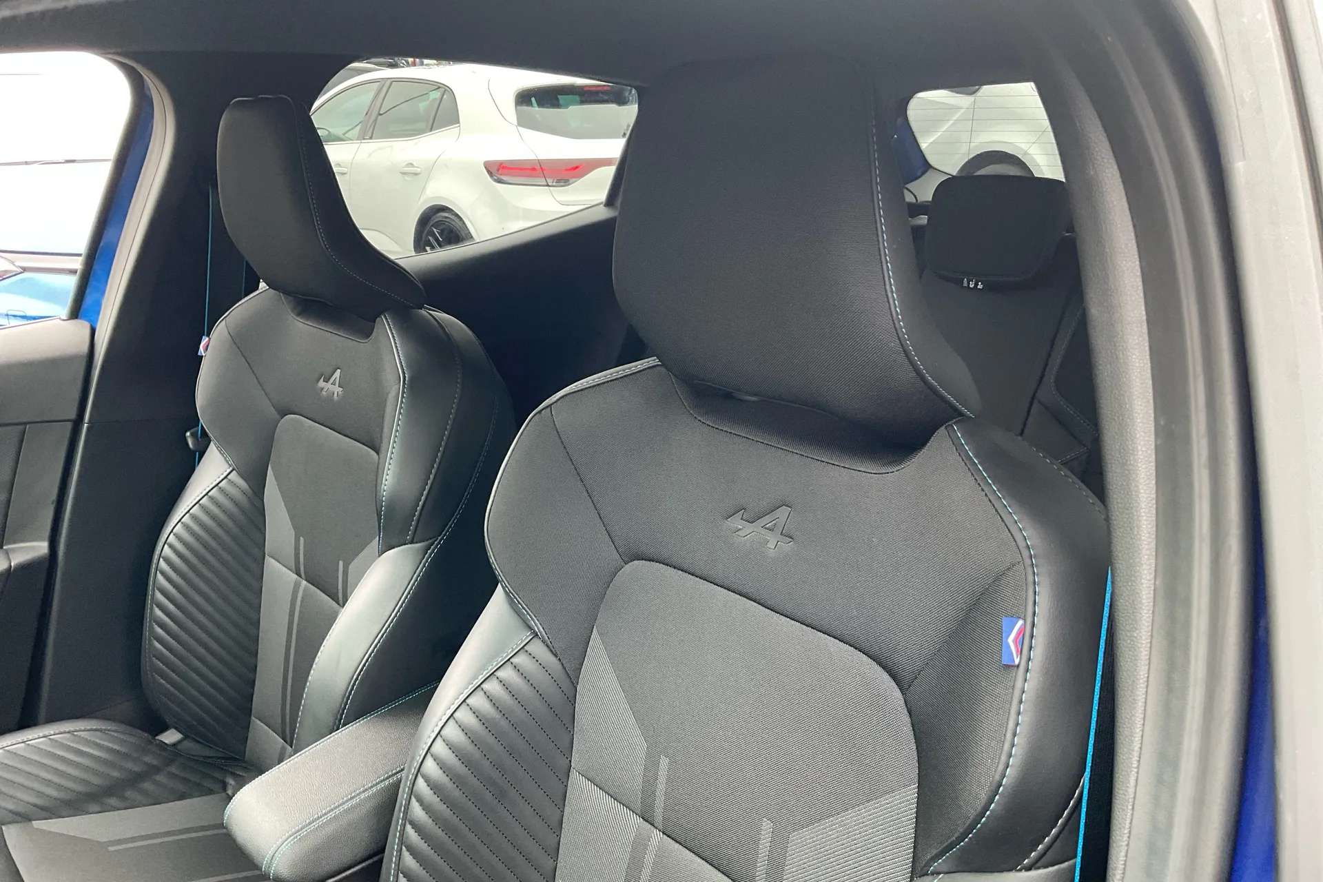 2025 RENAULT CLIO 2025 RENAULT CLIO