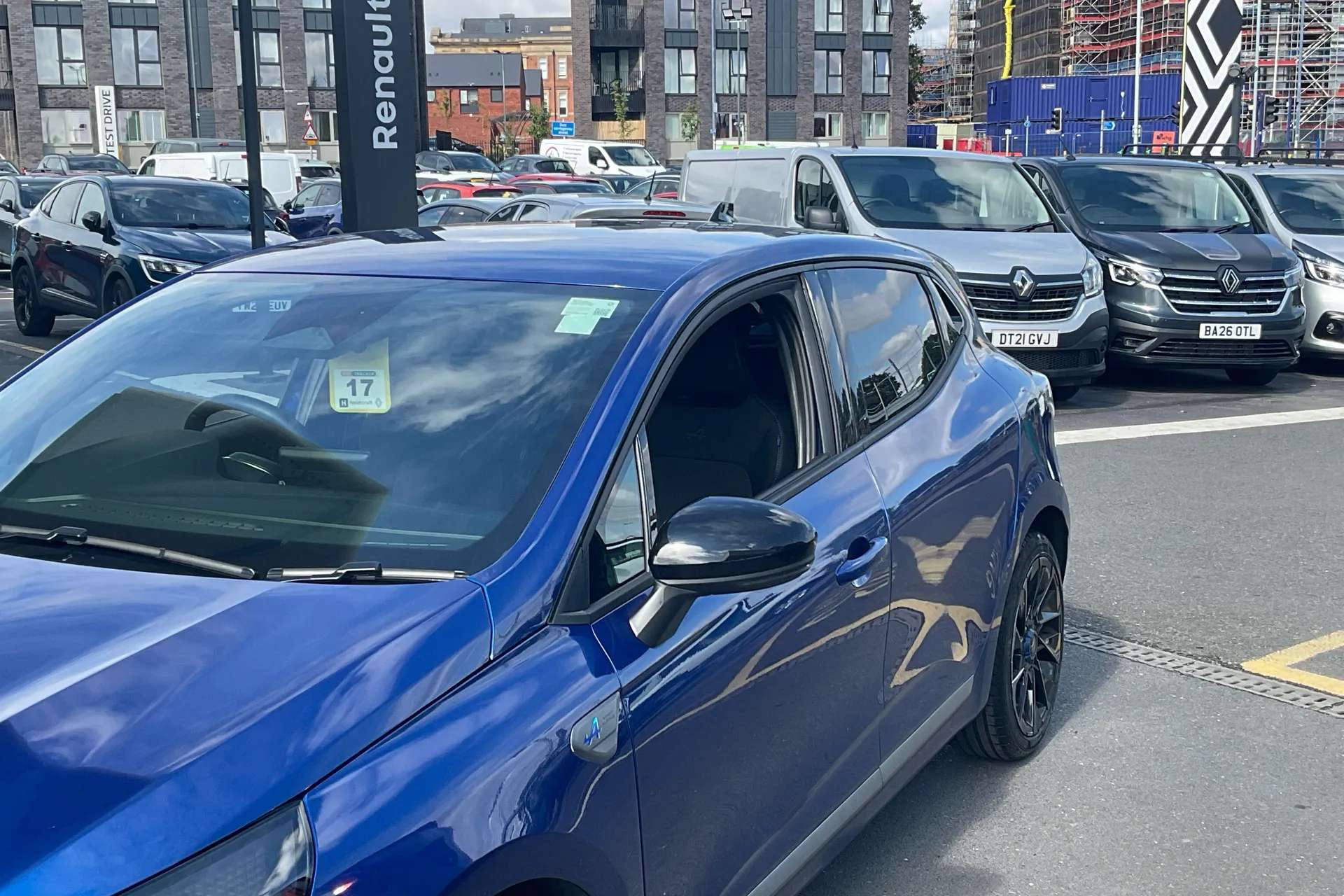 2025 RENAULT CLIO 2025 RENAULT CLIO