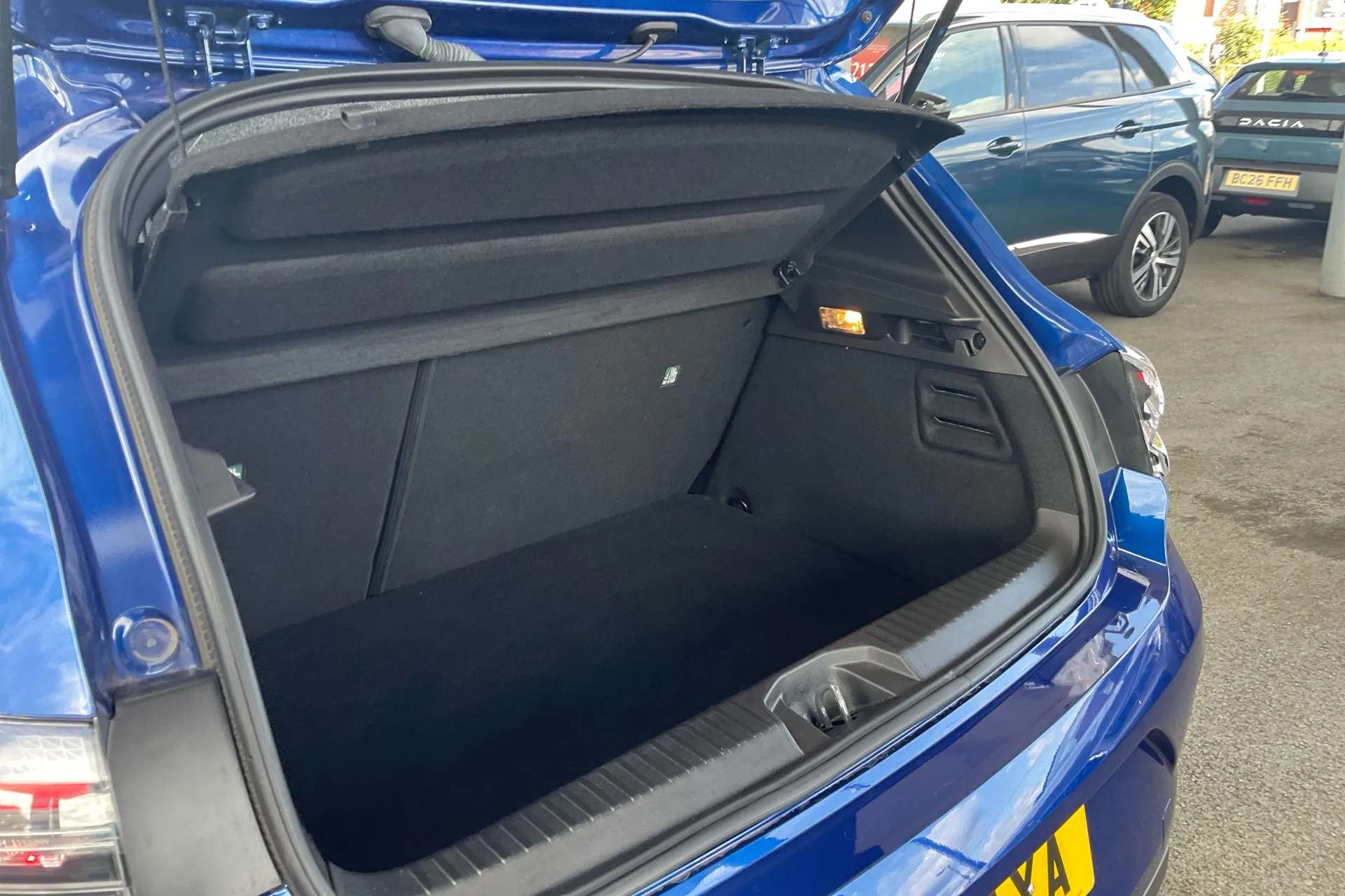 2025 RENAULT CLIO 2025 RENAULT CLIO