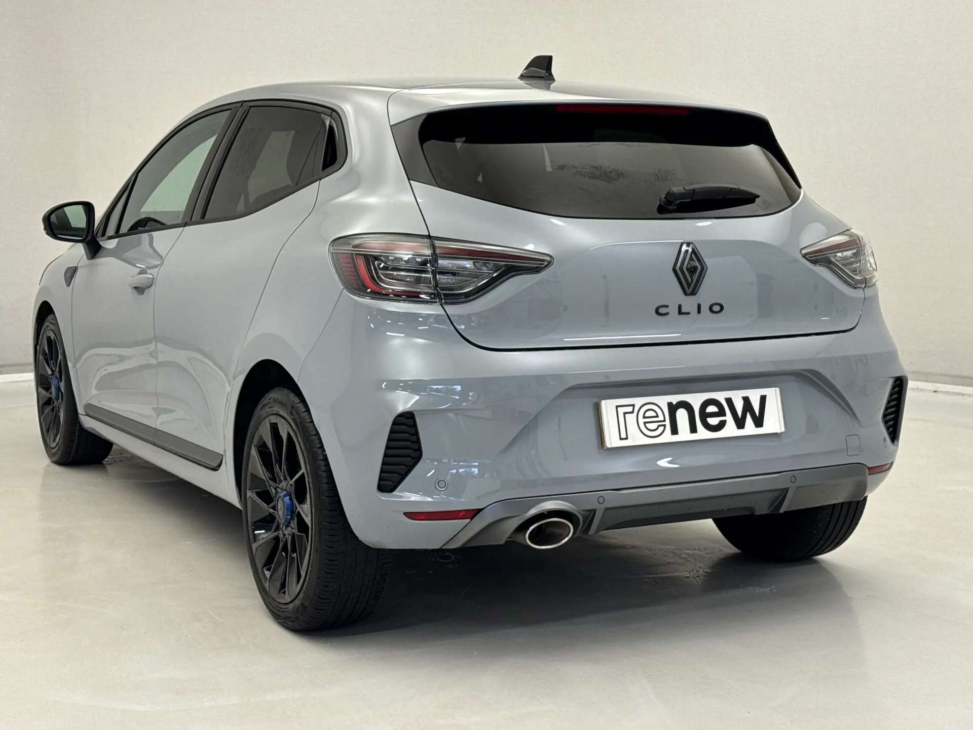 2025 RENAULT CLIO 2025 RENAULT CLIO