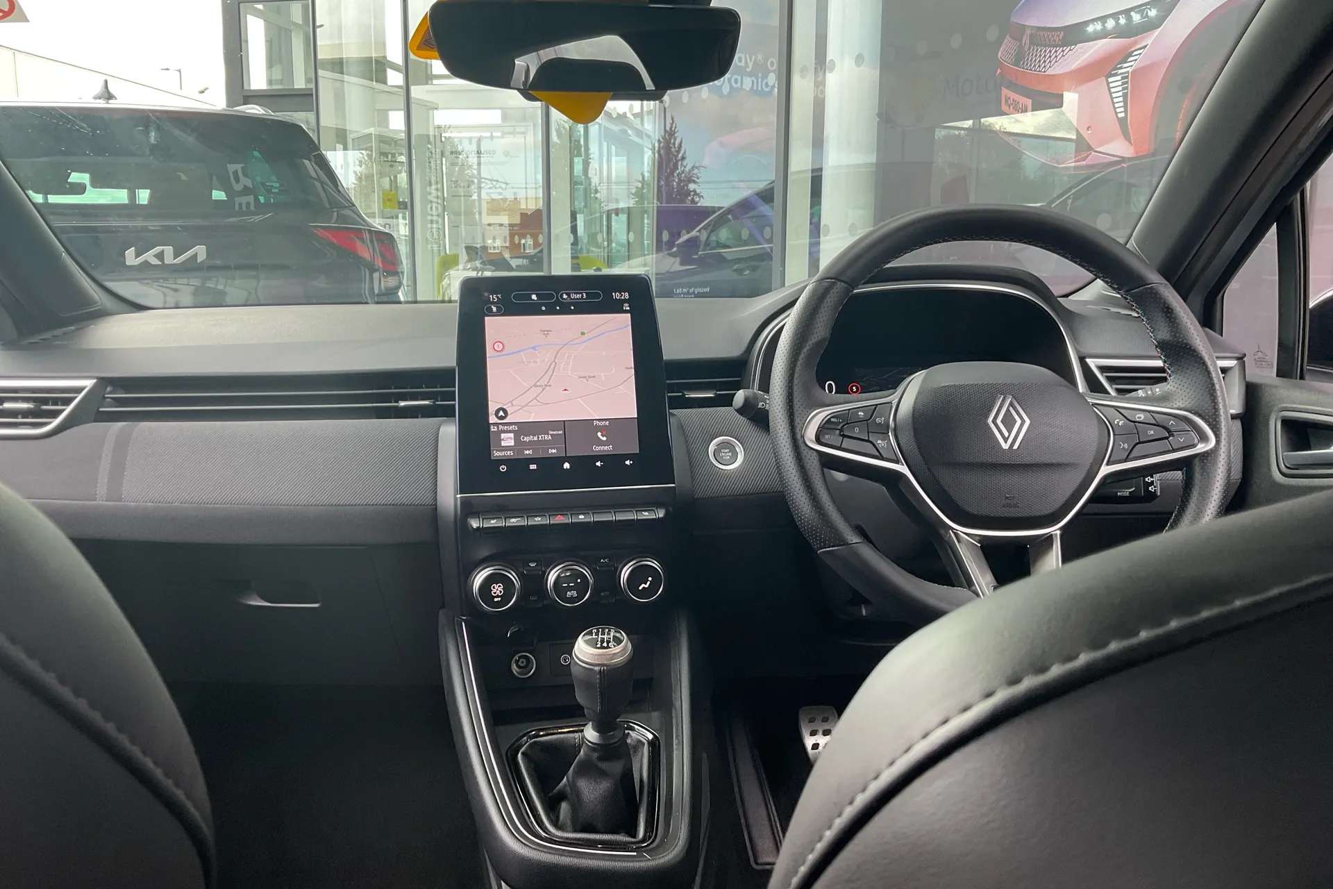 A 2025 RENAULT CLIO 1.0 TCe 90 Esprit Alpine 5dr A 2025 RENAULT CLIO 1.0 TCe 90 Esprit Alpine 5dr